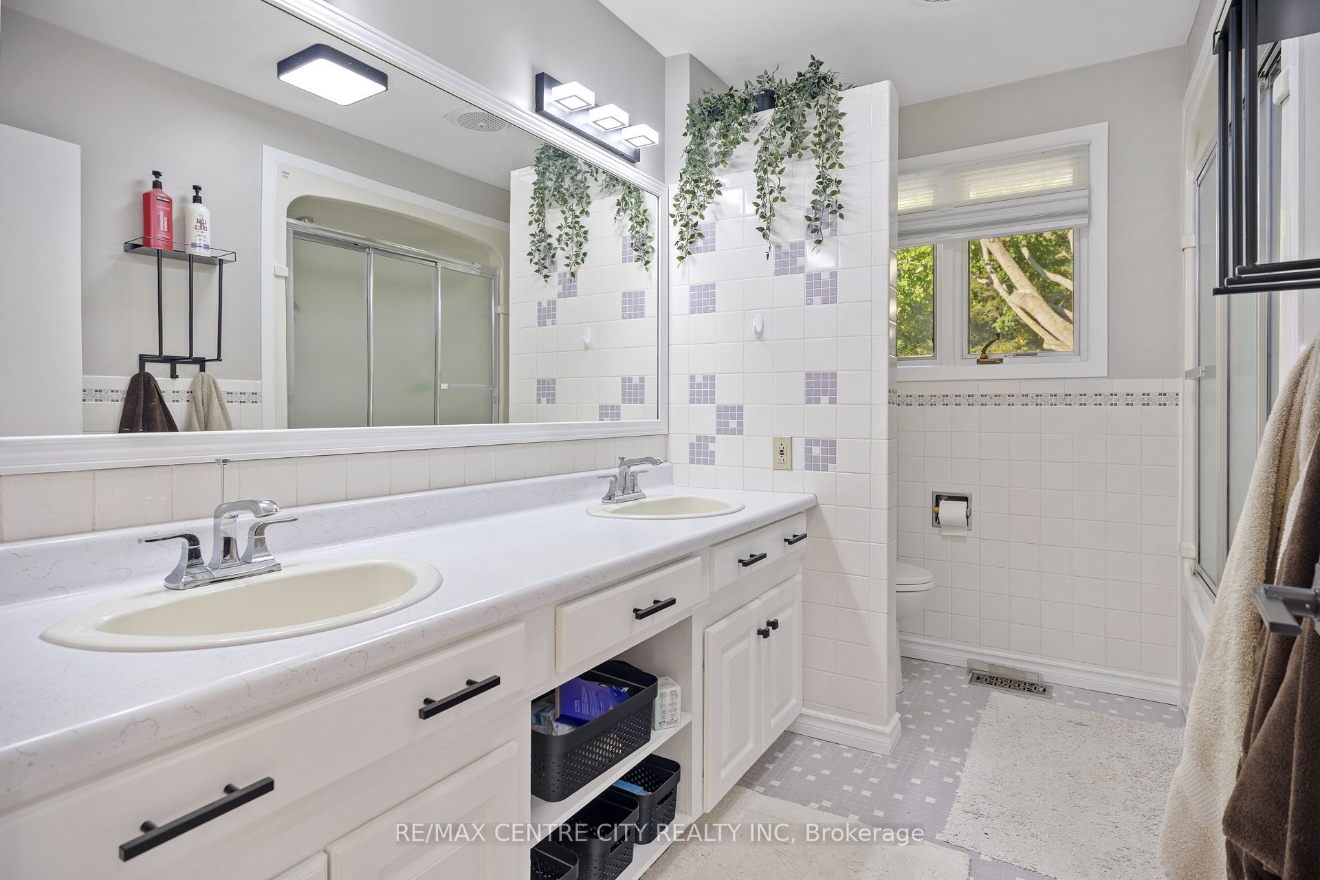 324 Carlow Road Property Photo 16