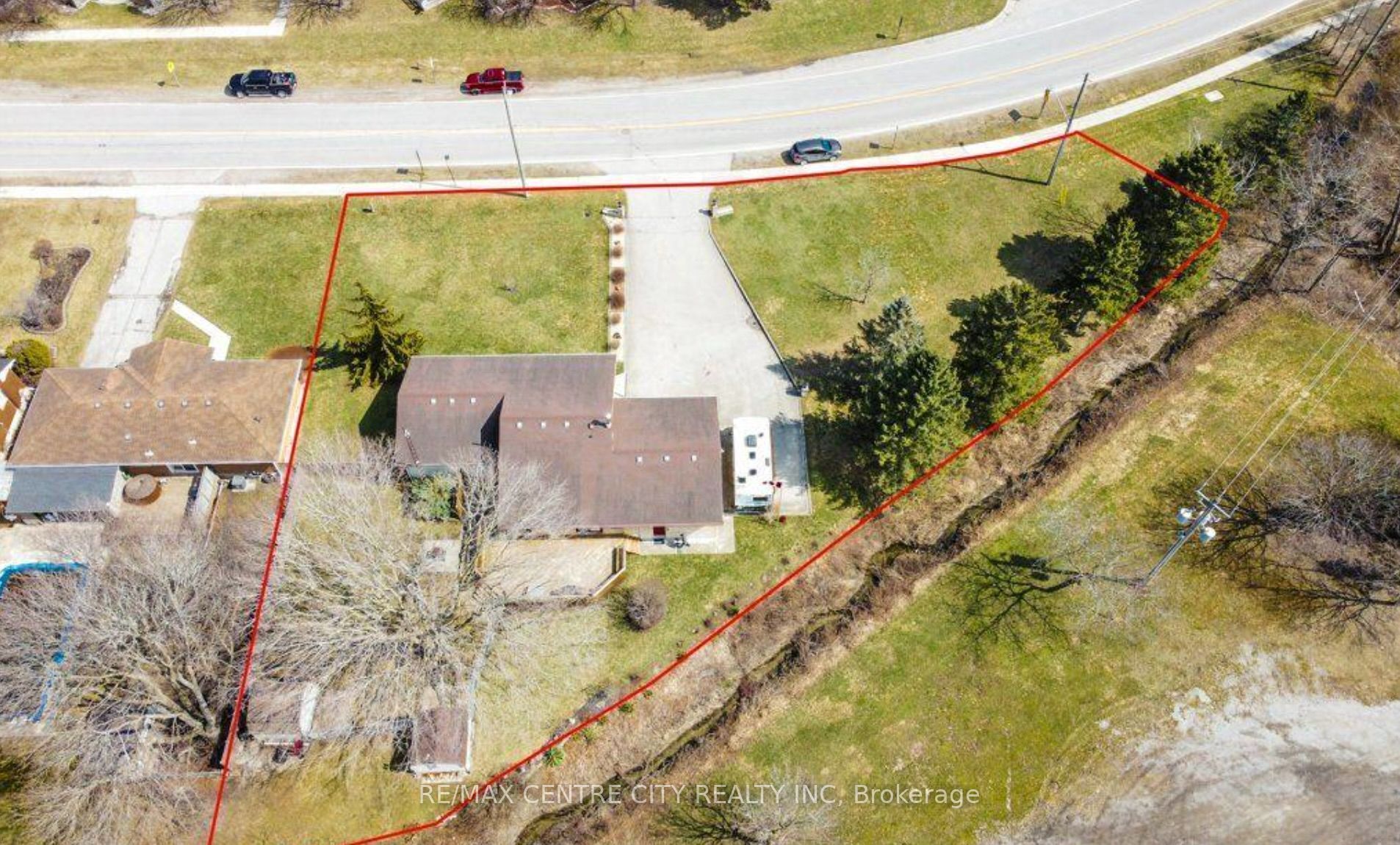 324 Carlow Road Property Photo 40