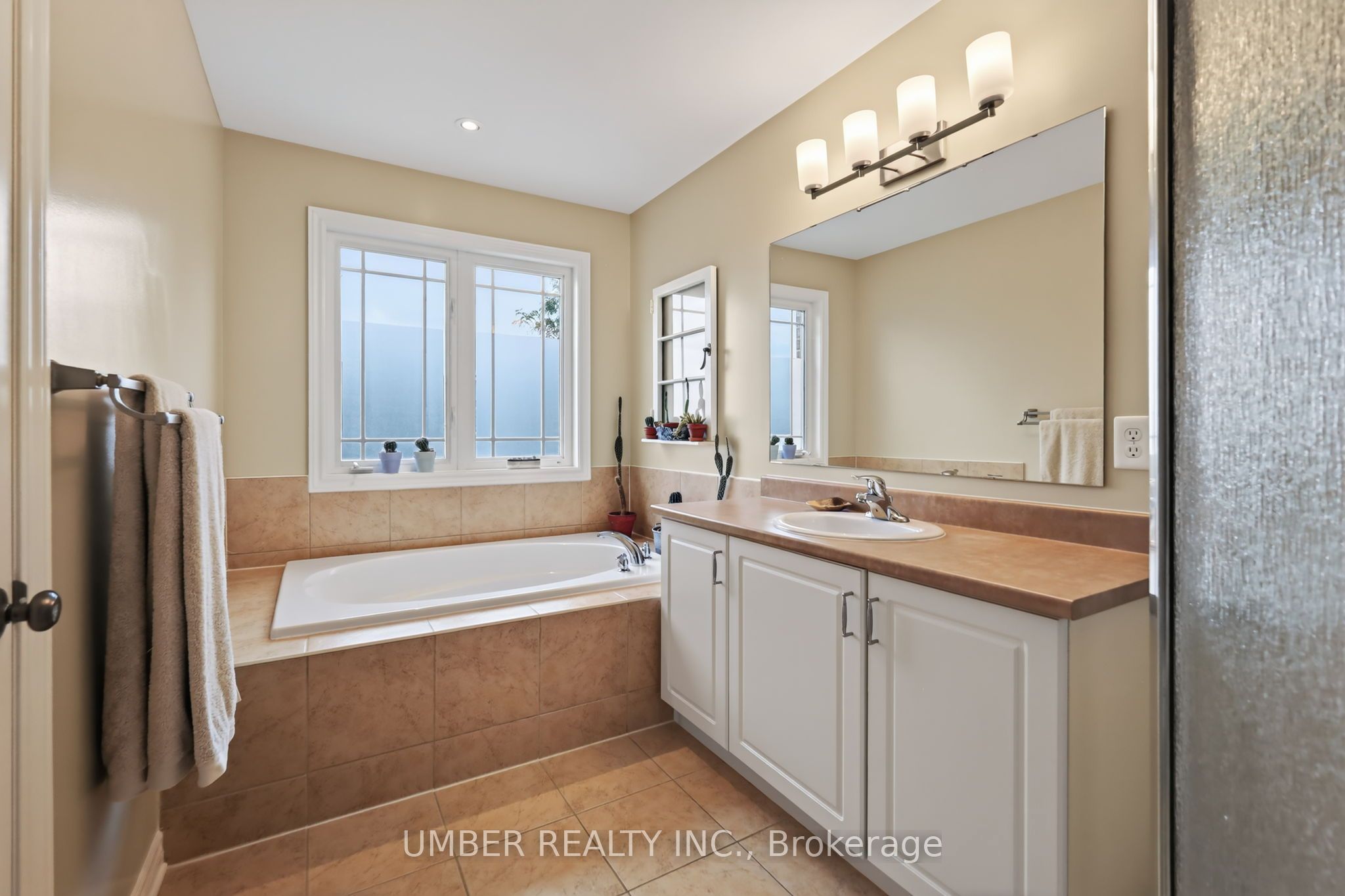 136 Windance Crescent Property Photo 15