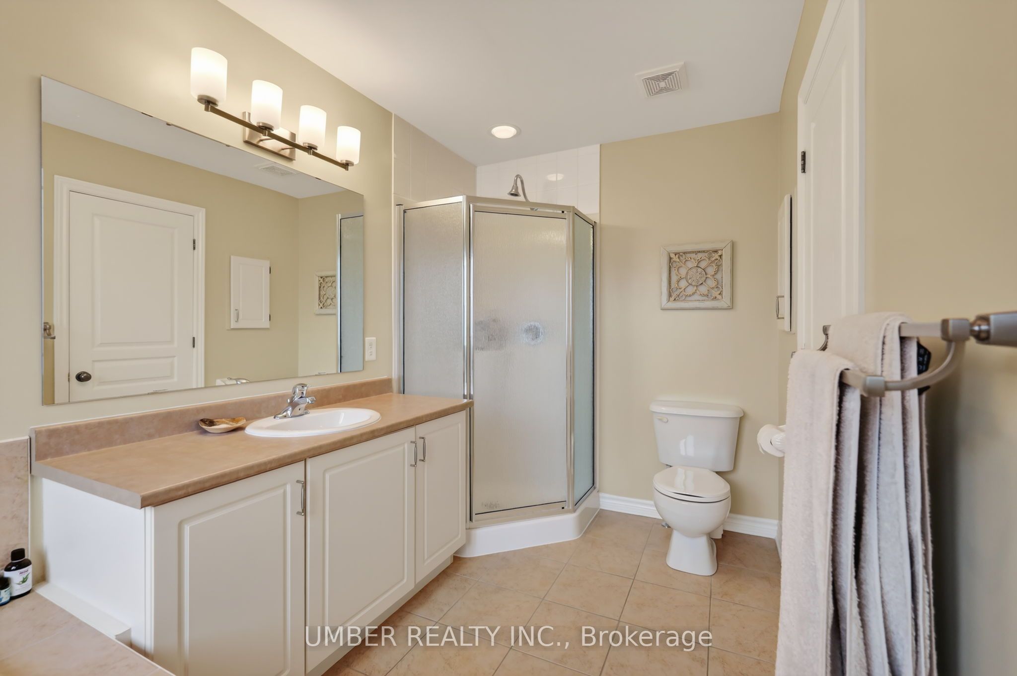 136 Windance Crescent Property Photo 16