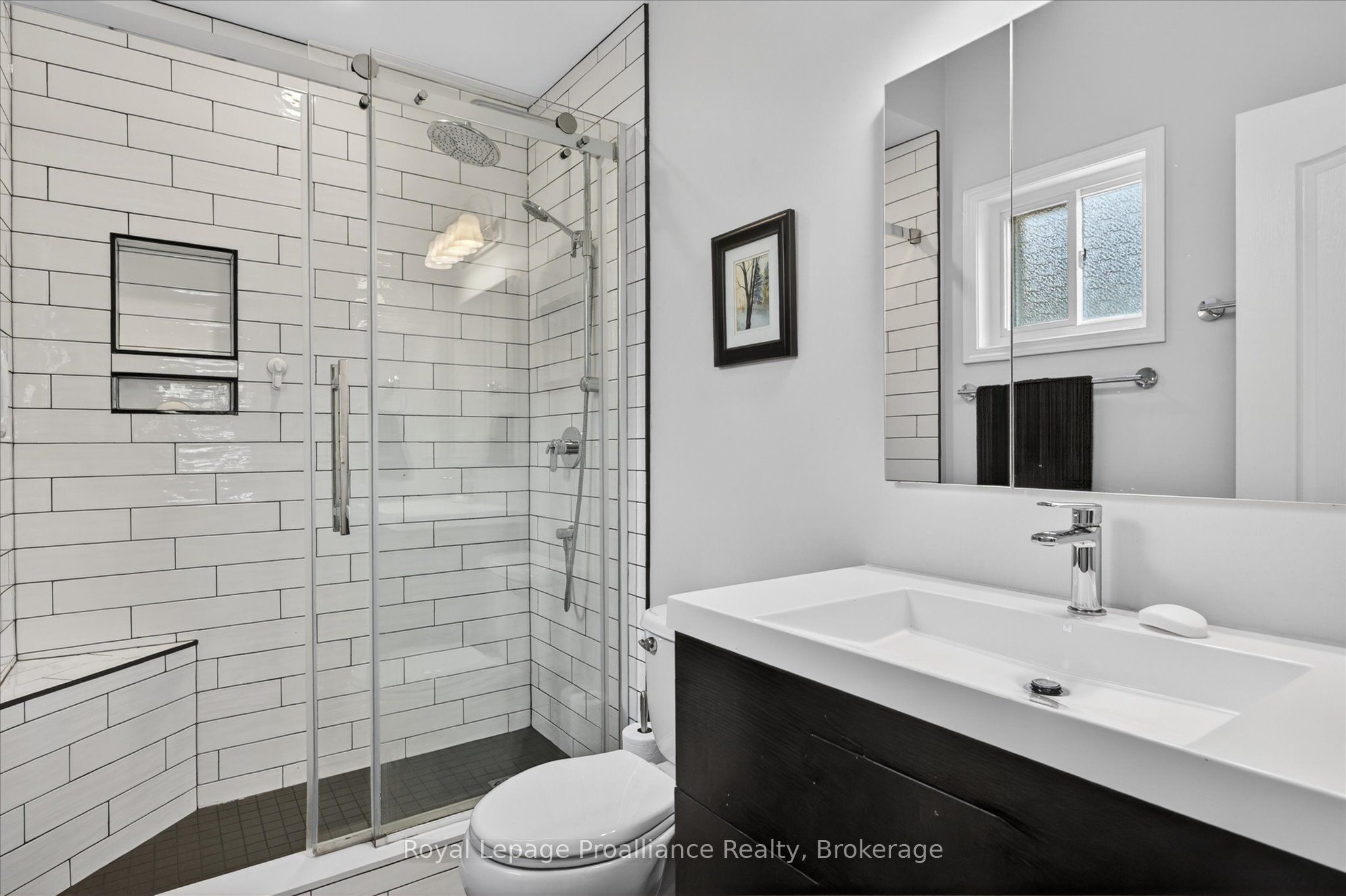 645 Goodwin Terrace Property Photo 15