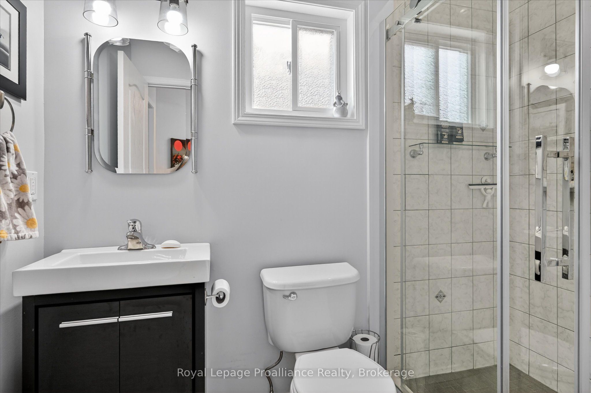 645 Goodwin Terrace Property Photo 18