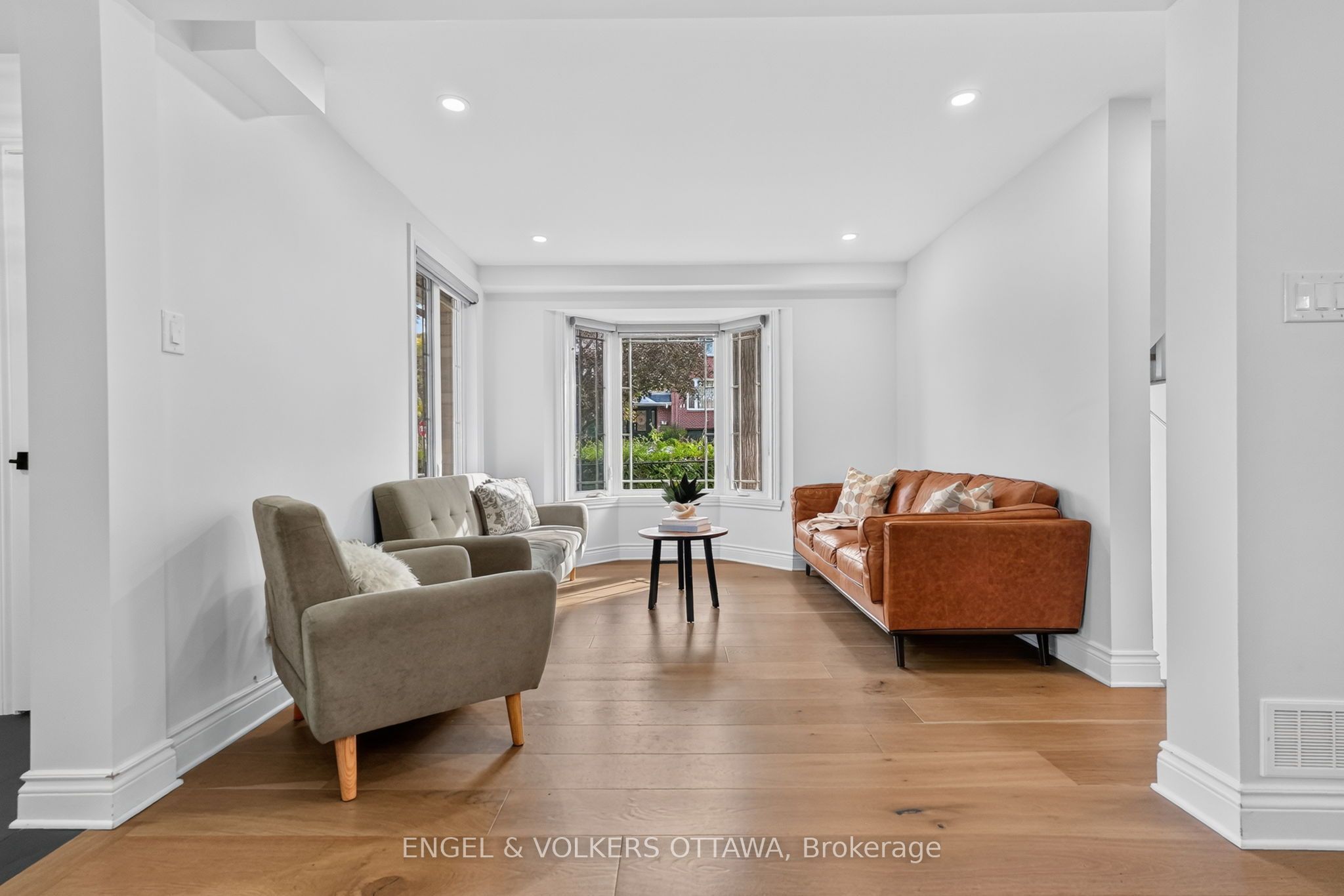 1330 Kilborn Avenue Property Photo 5
