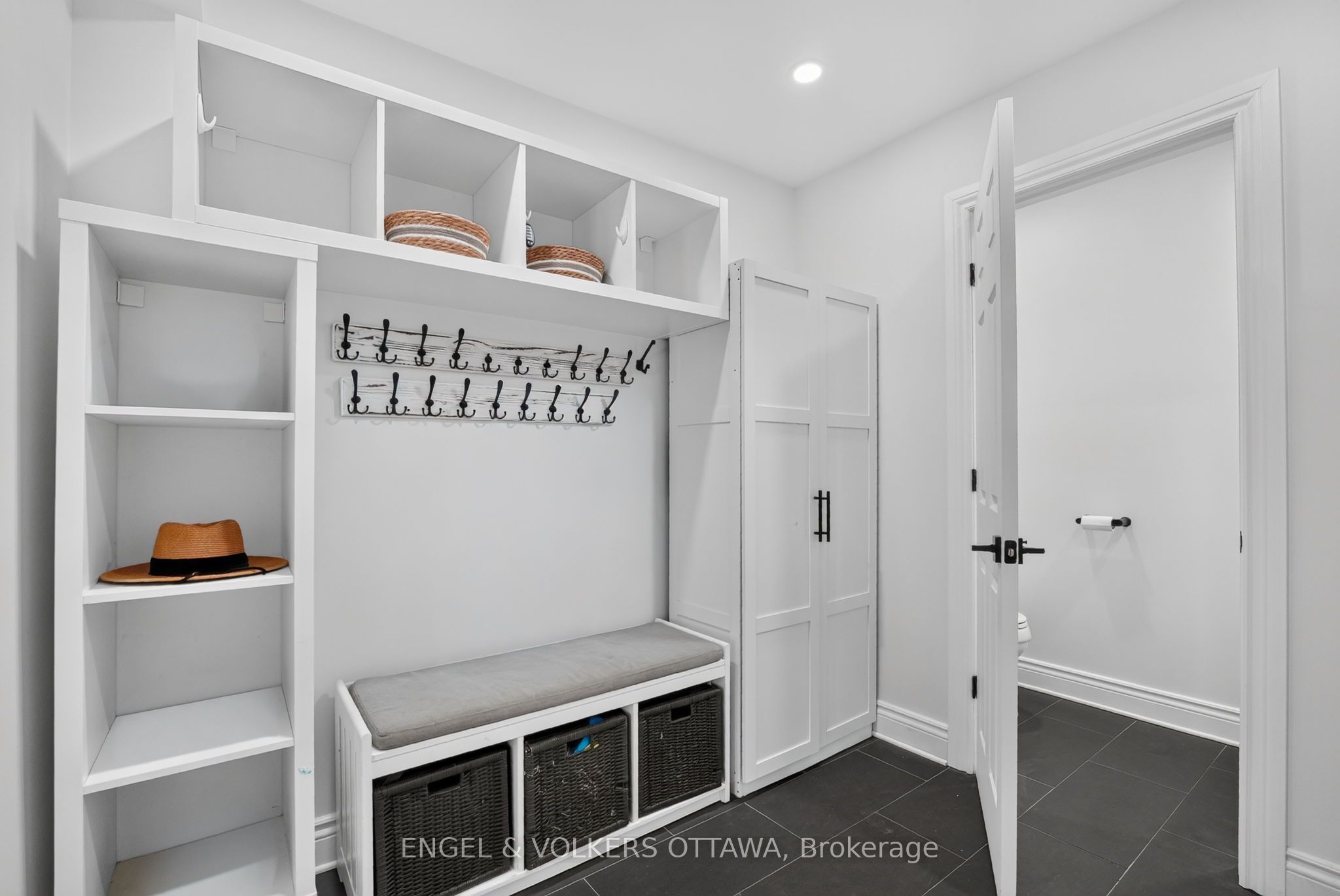 1330 Kilborn Avenue Property Photo 18