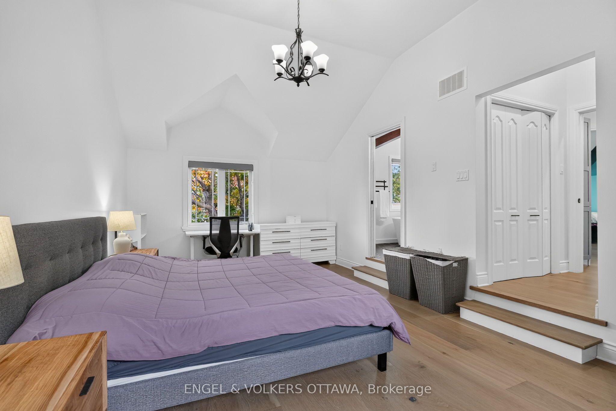 1330 Kilborn Avenue Property Photo 22