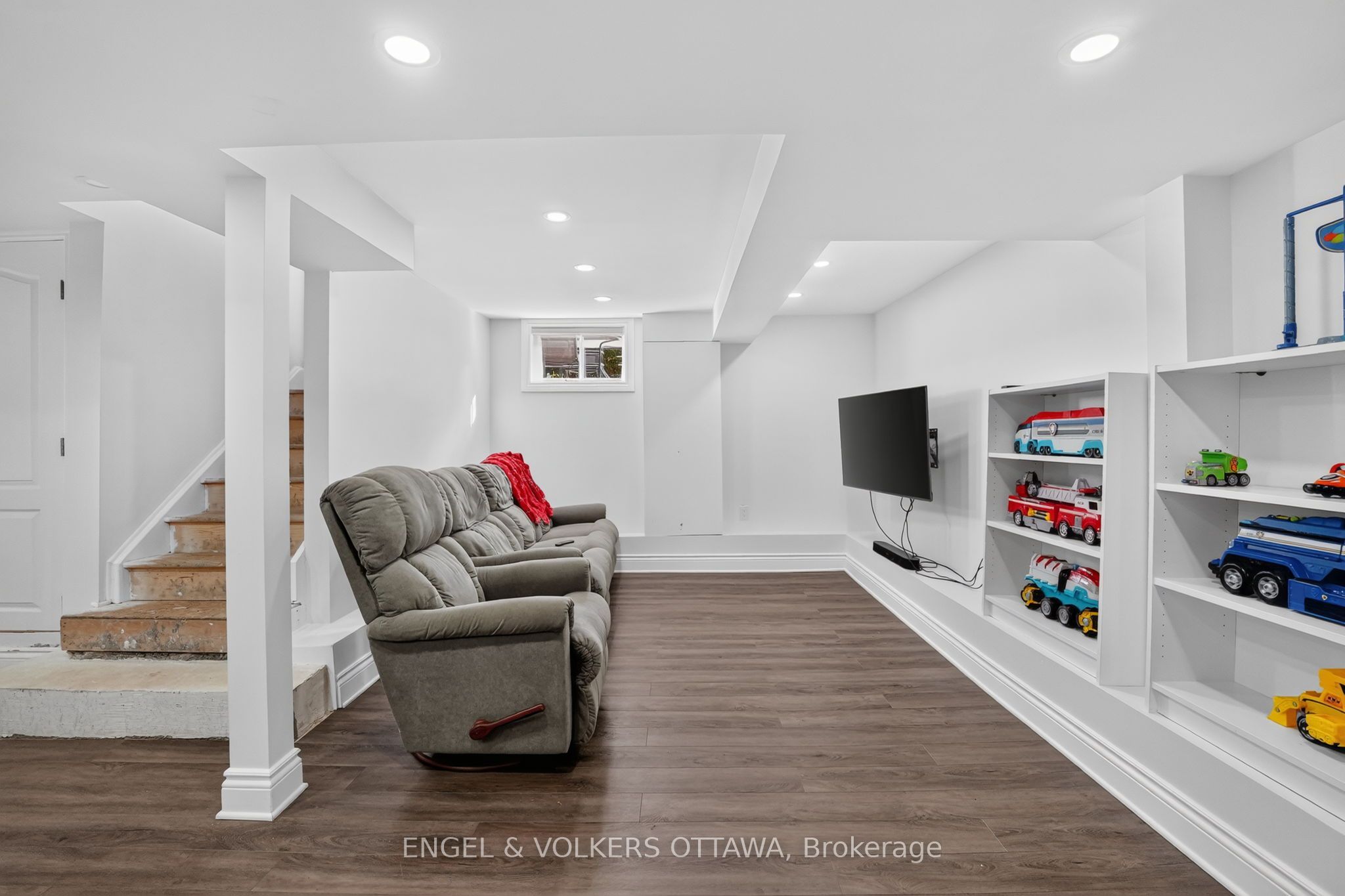 1330 Kilborn Avenue Property Photo 34
