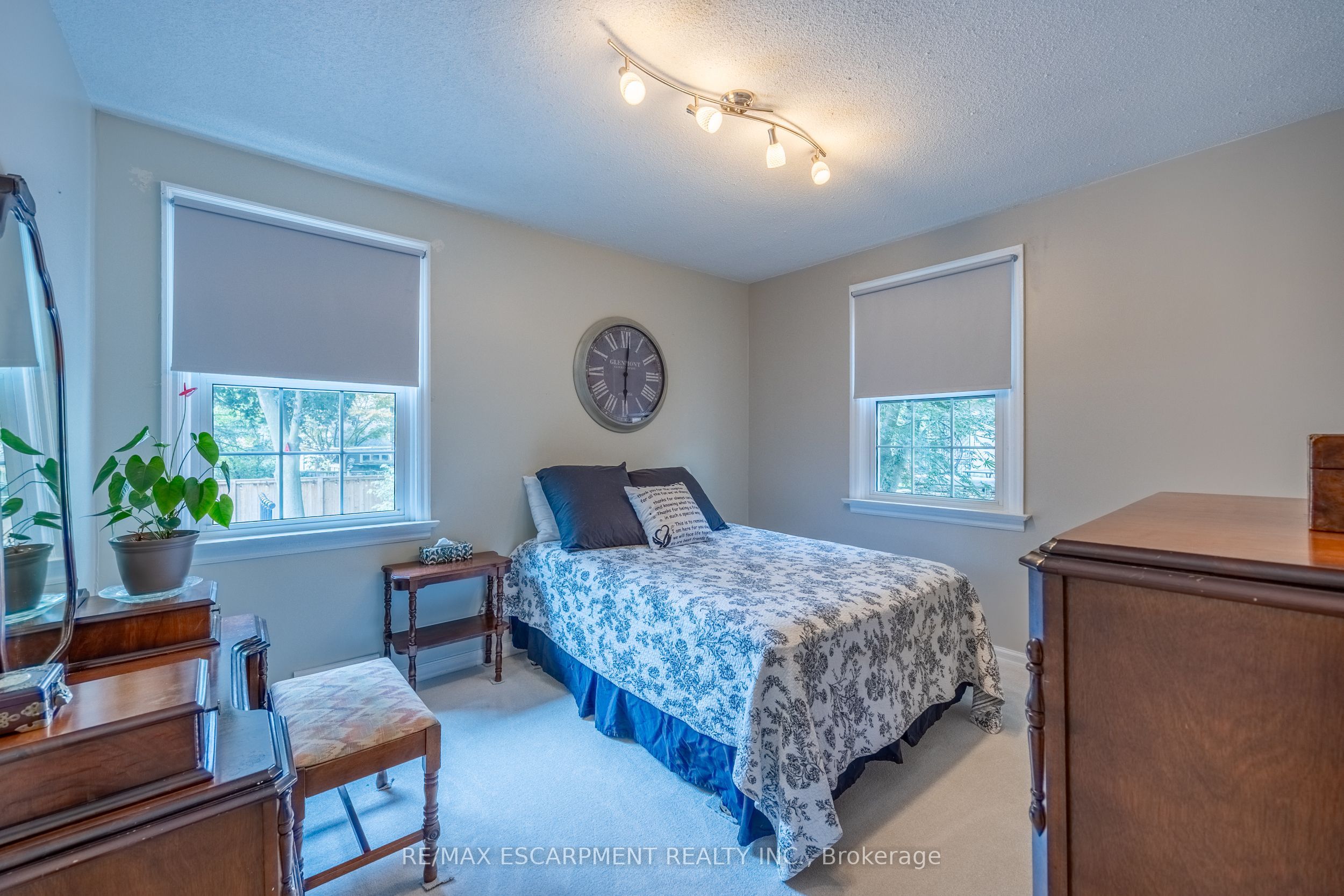 30 Gibson Drive Property Photo 19