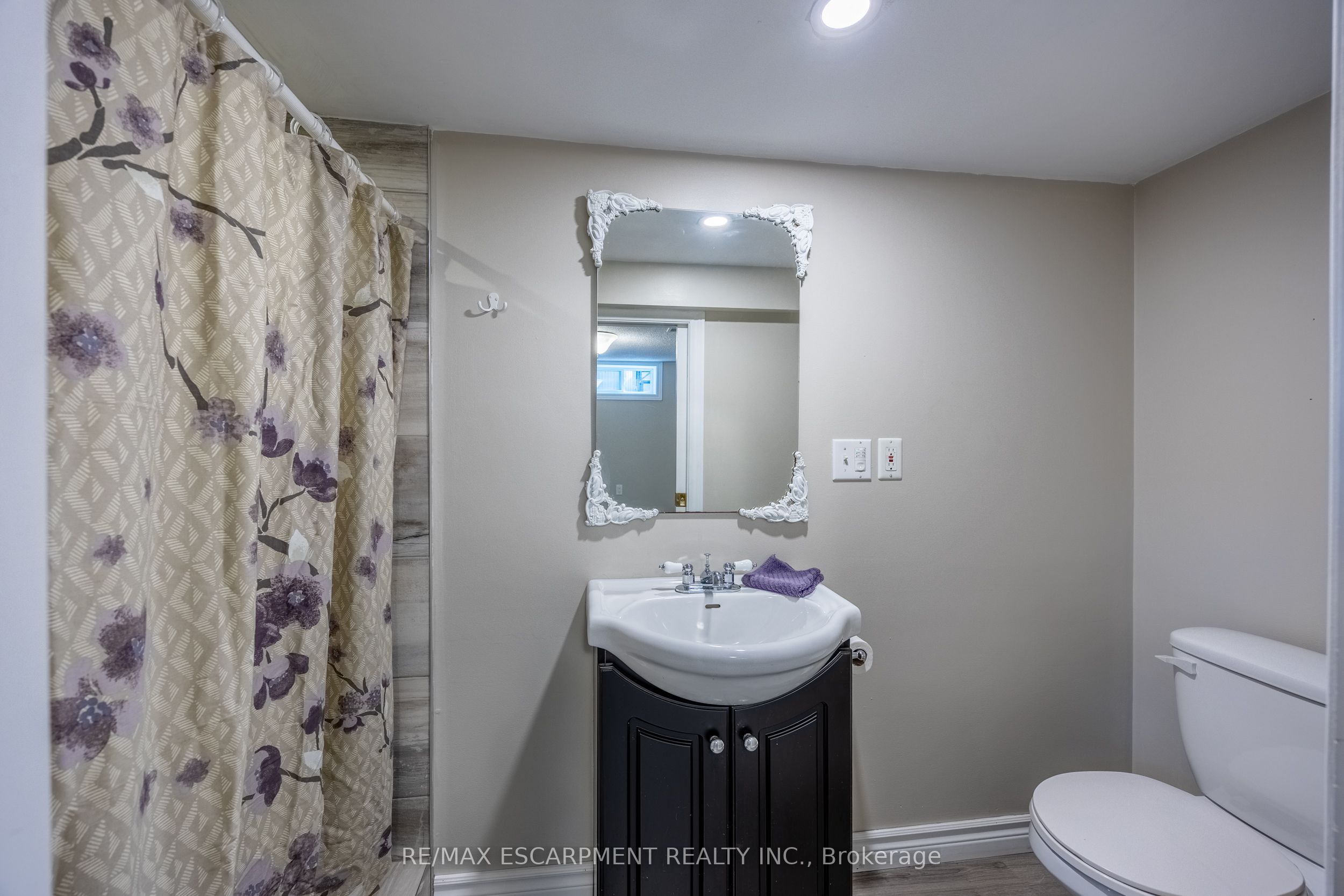 30 Gibson Drive Property Photo 26