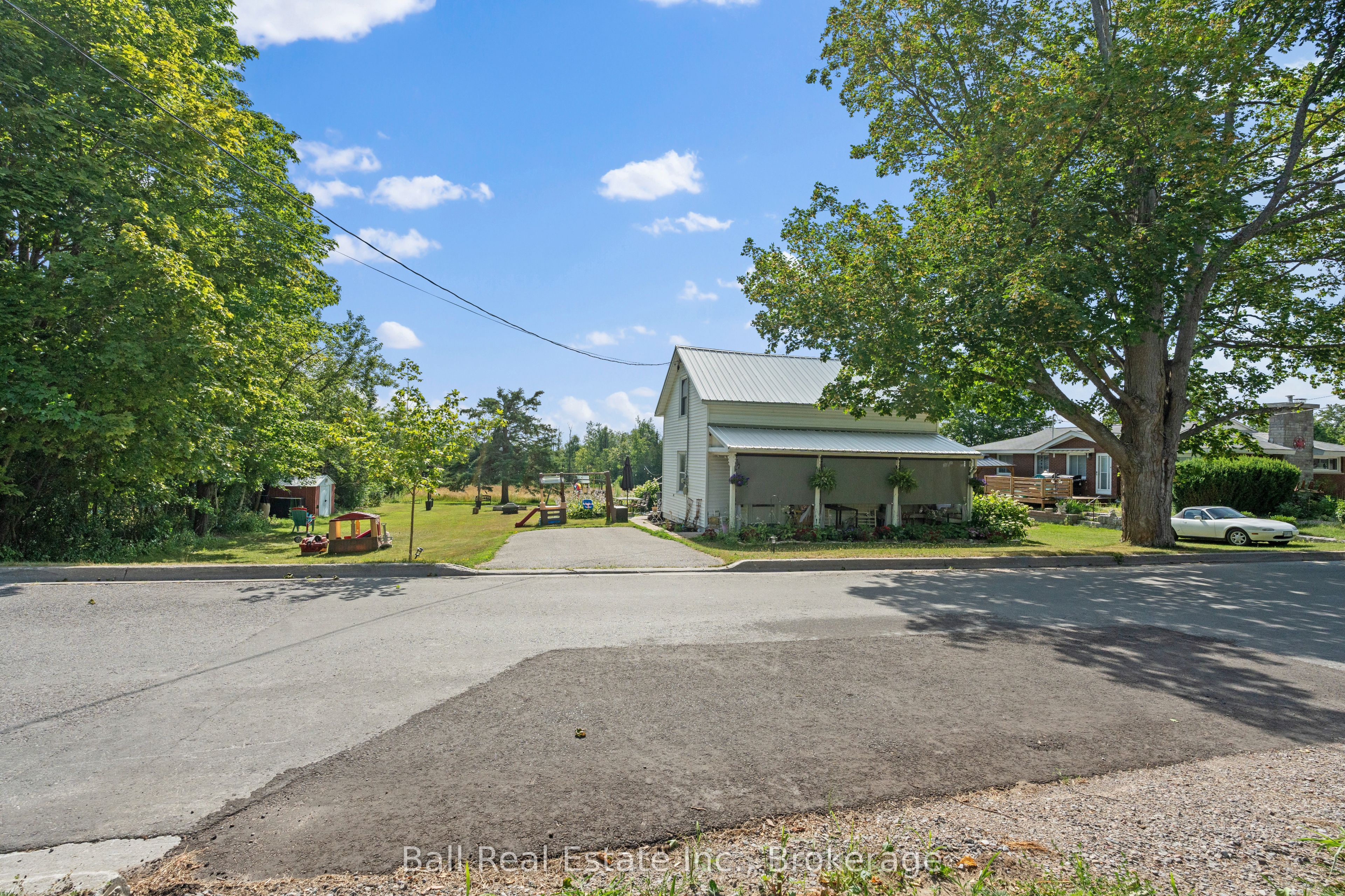 27 Prospect Street Property Photo 5