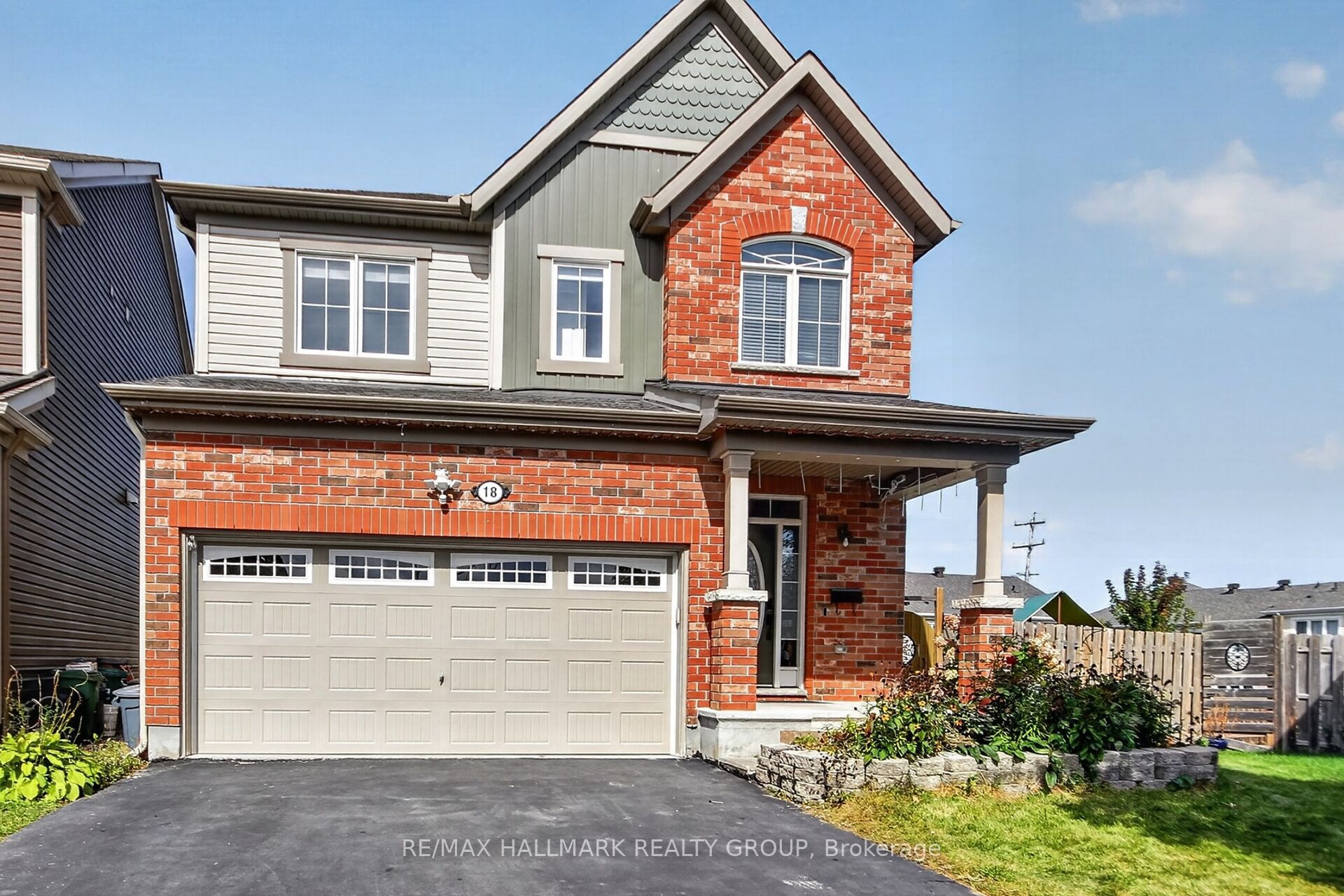 18 Sweetbay Circle Property Photo 1