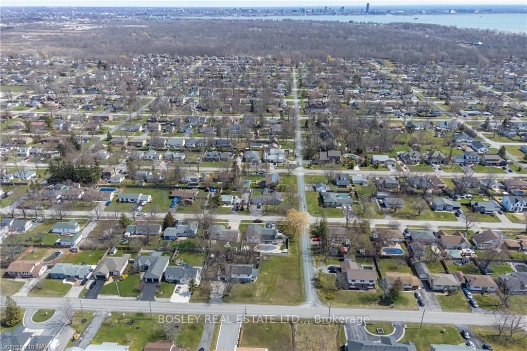 Lot 698 Buffalo Road N Property Photo 8