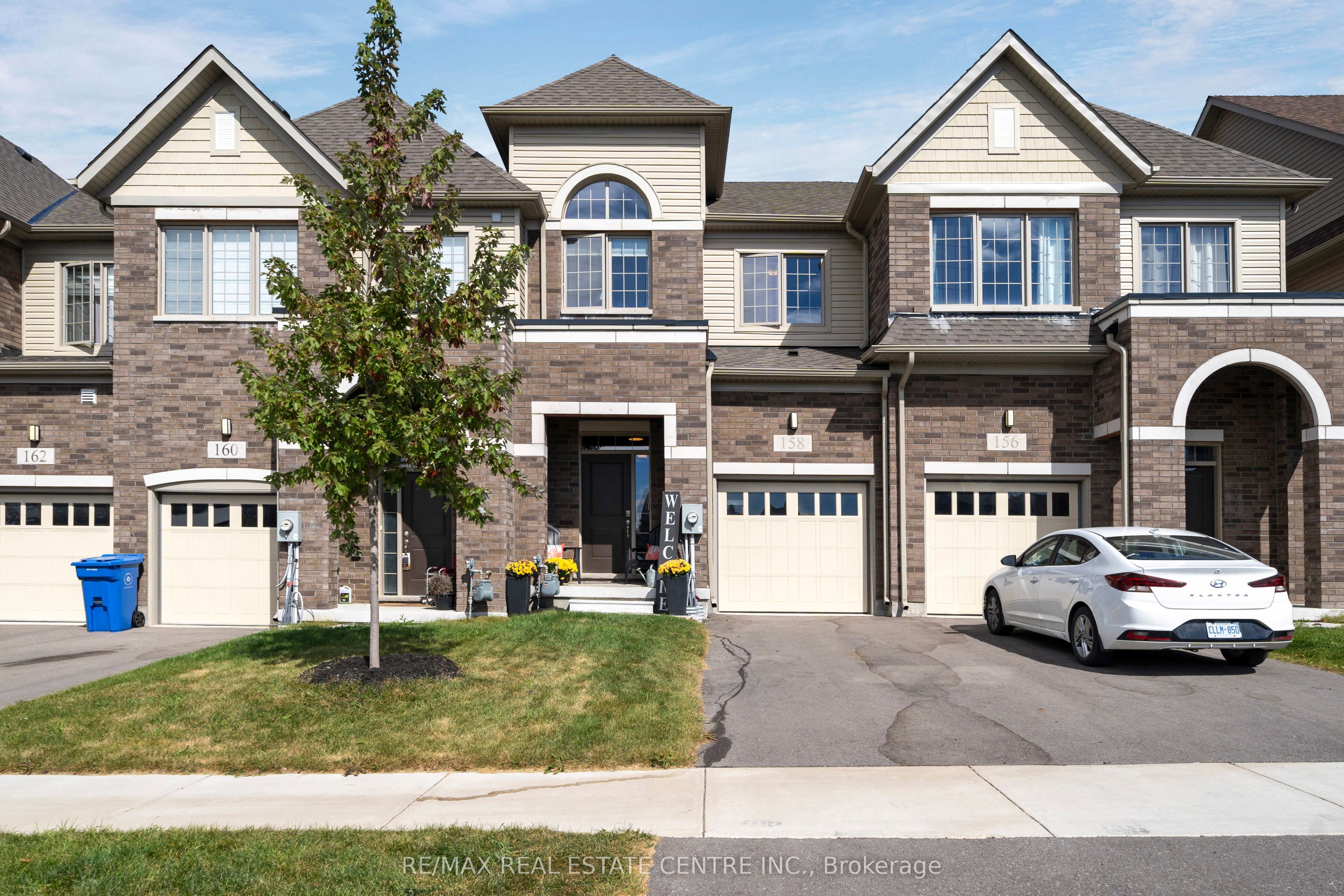 158 Waters Way Property Photo 1
