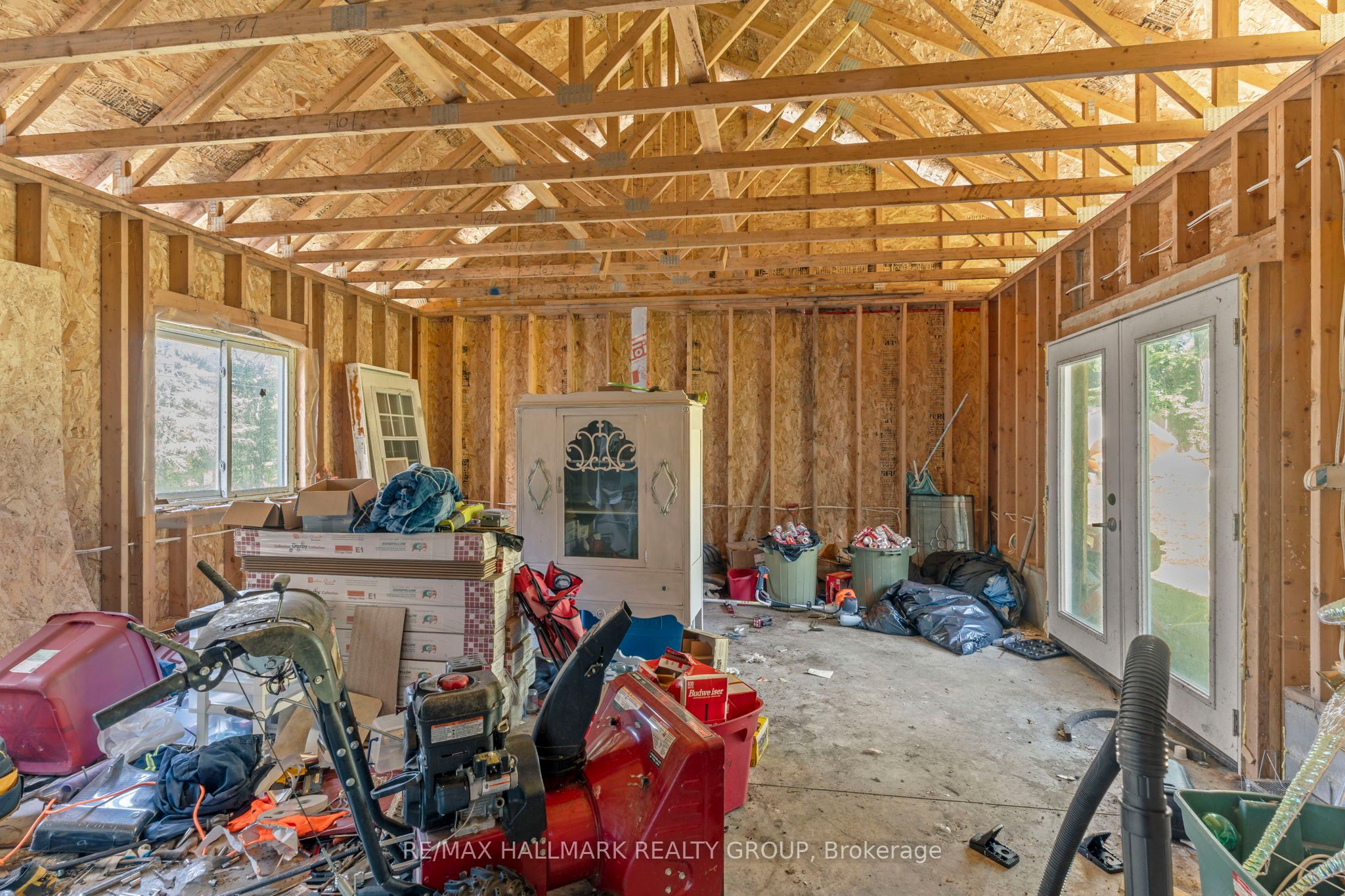 9 James Street Property Photo 25