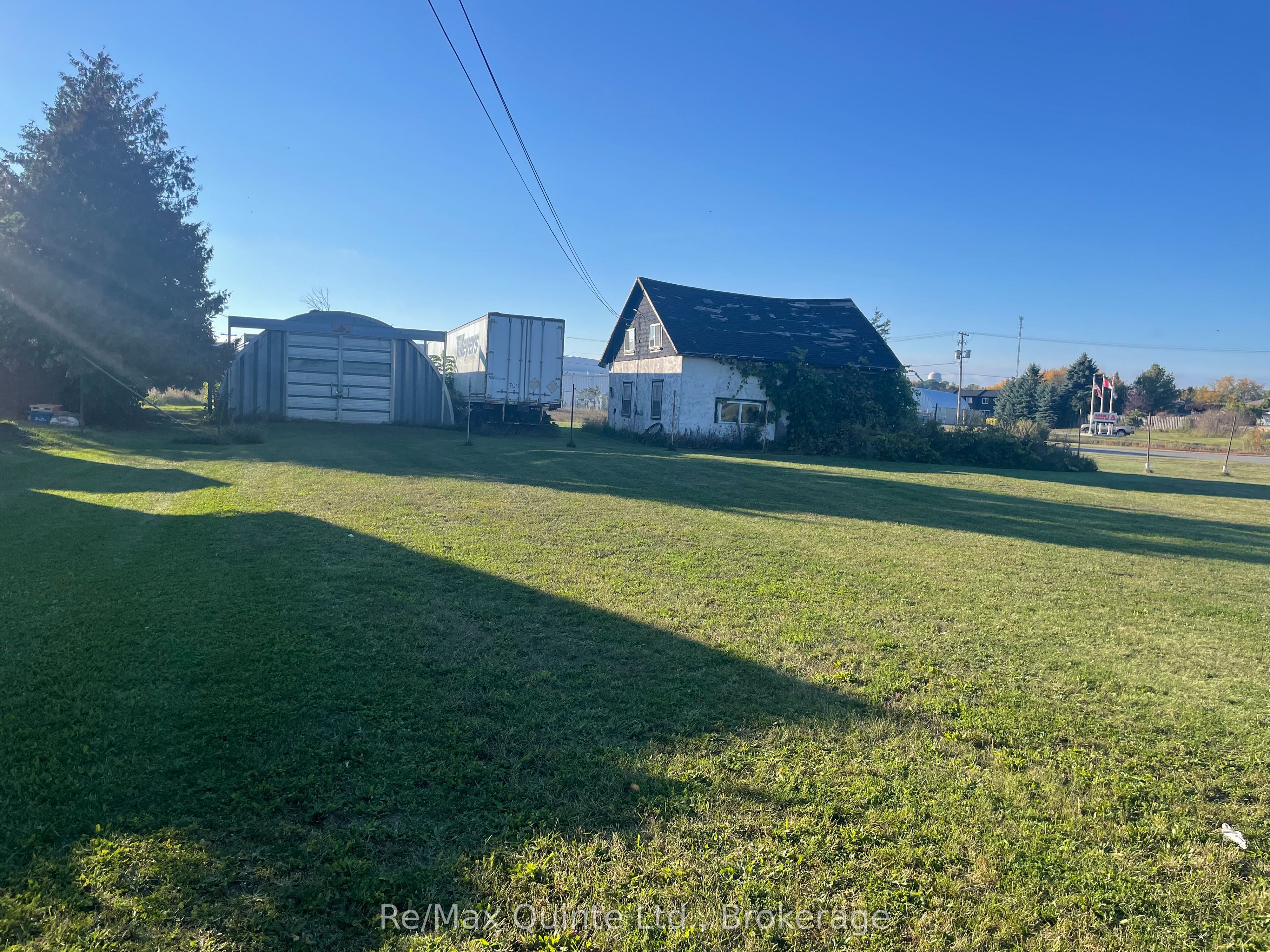 224 South Trent Street Property Photo 2