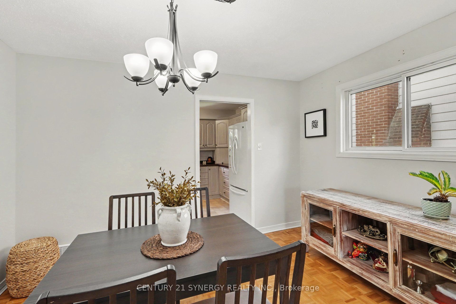 21 Alder Crescent Property Photo 6
