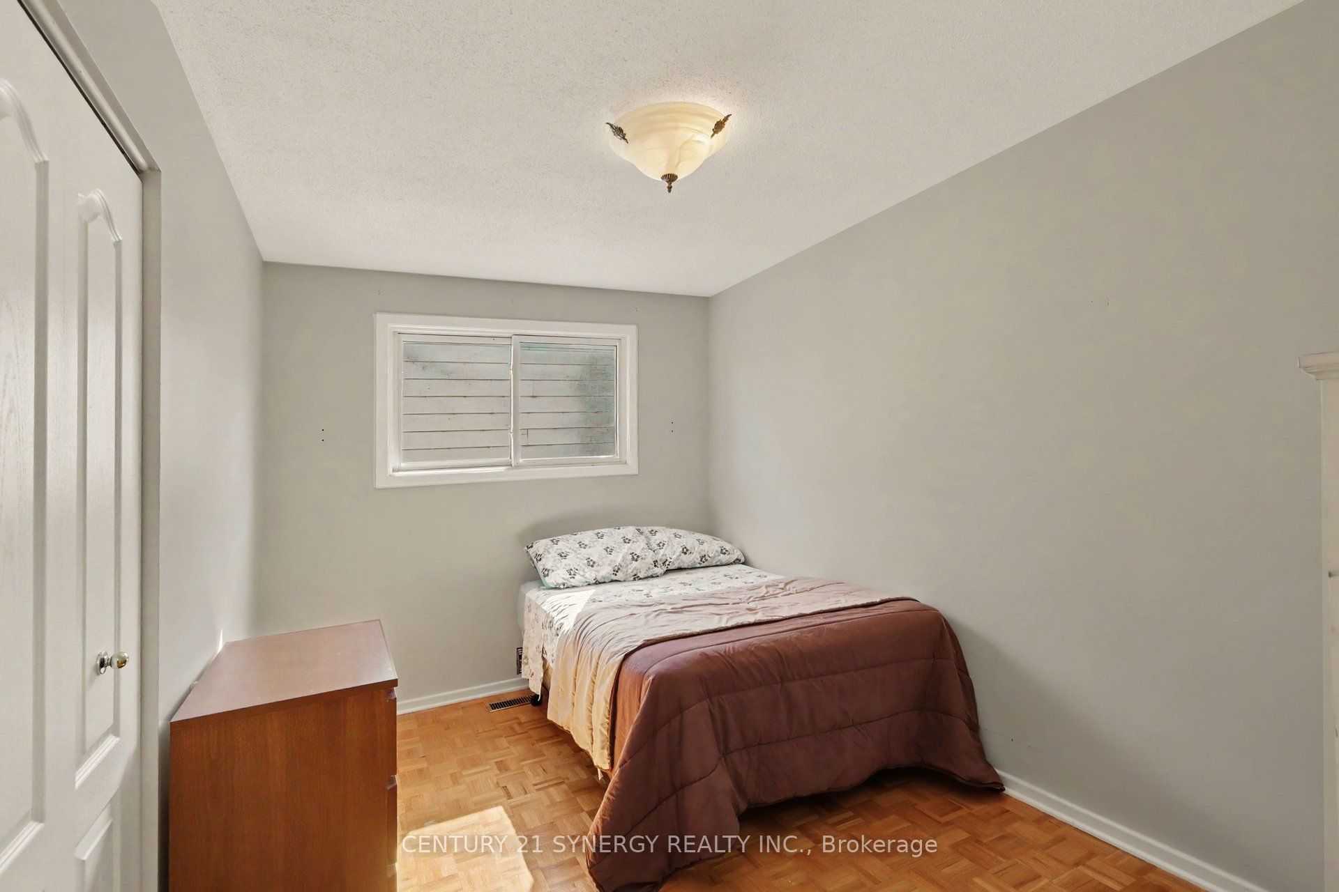 21 Alder Crescent Property Photo 24