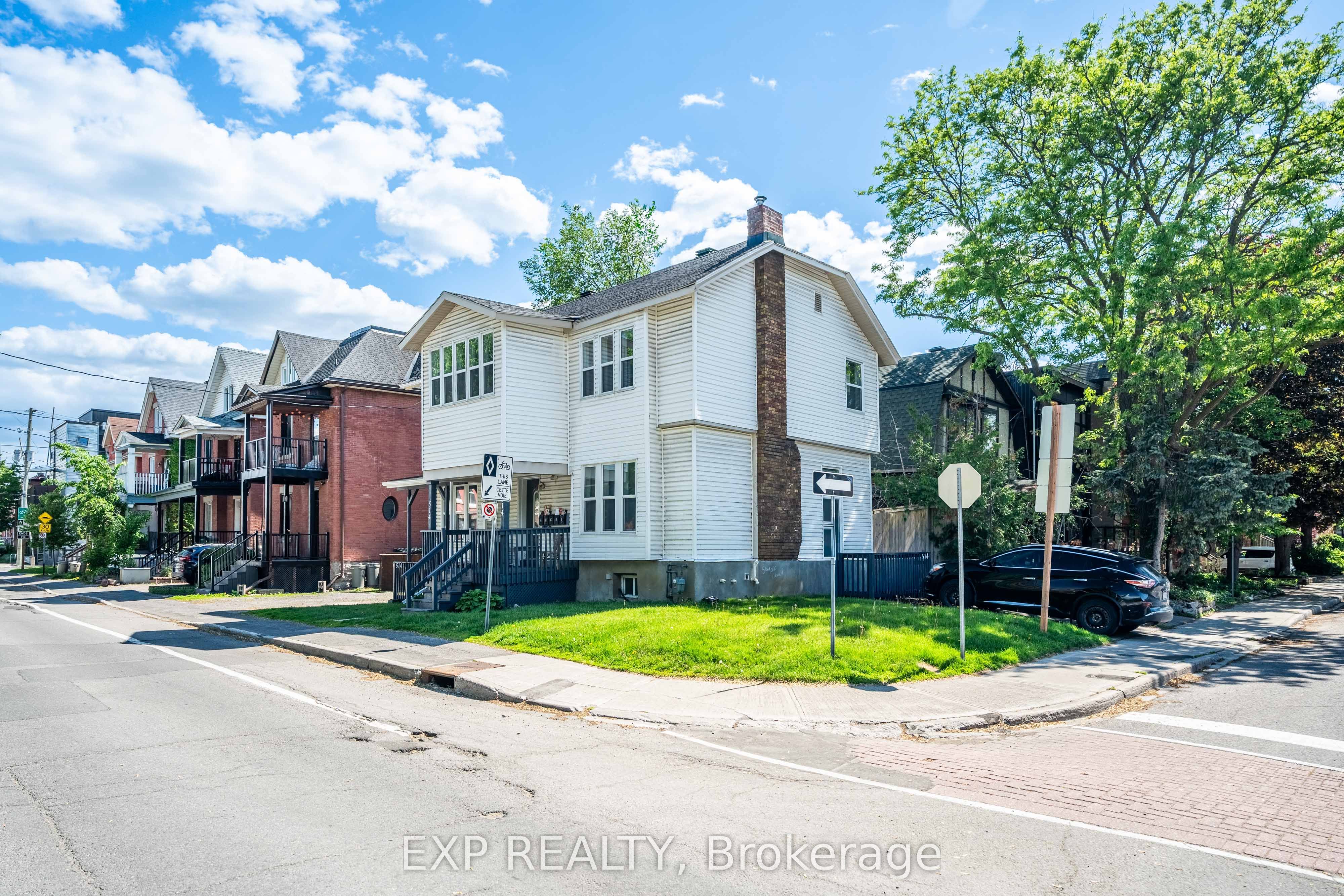 514 Lyon Street N Property Photo 5