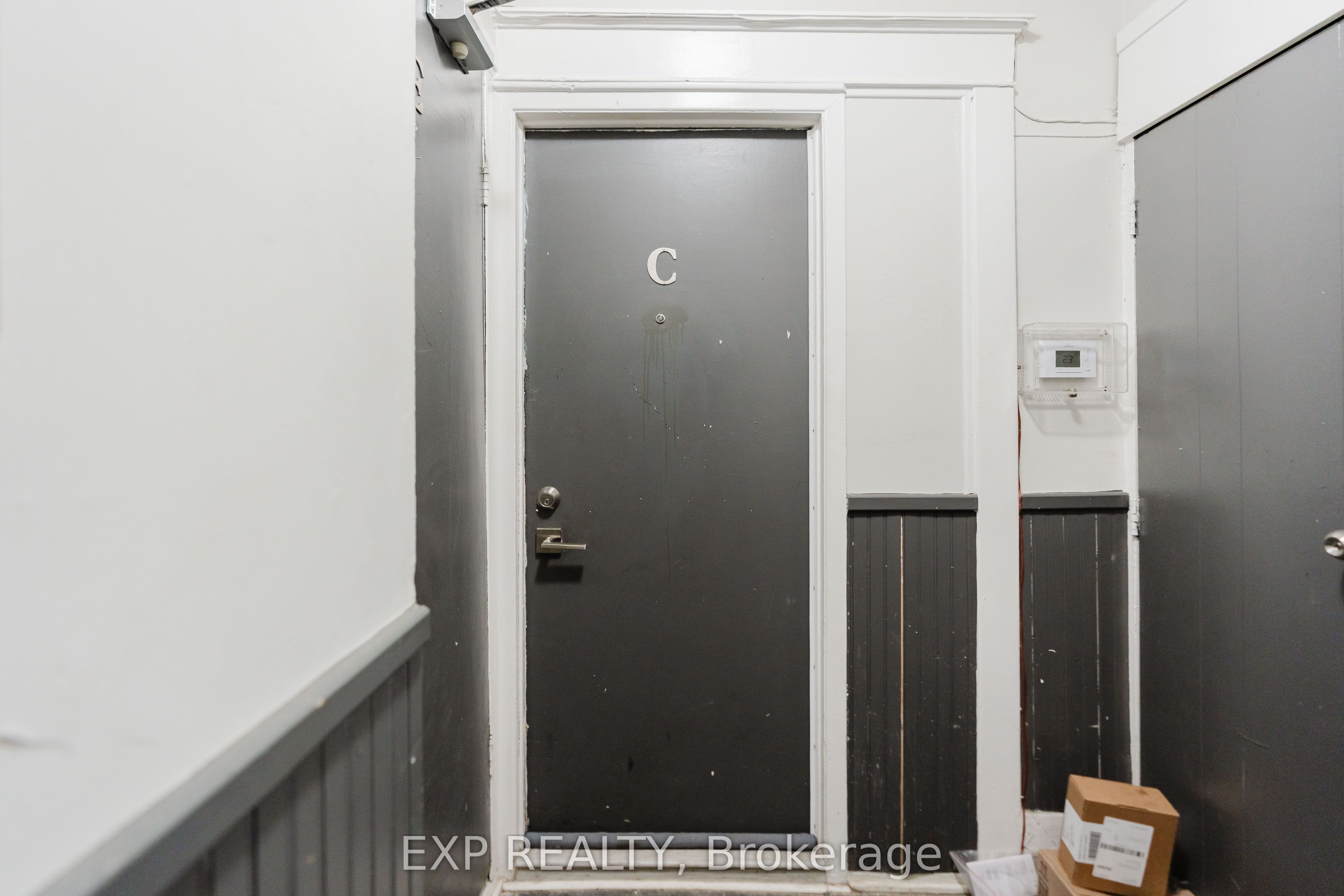 514 Lyon Street N Property Photo 29