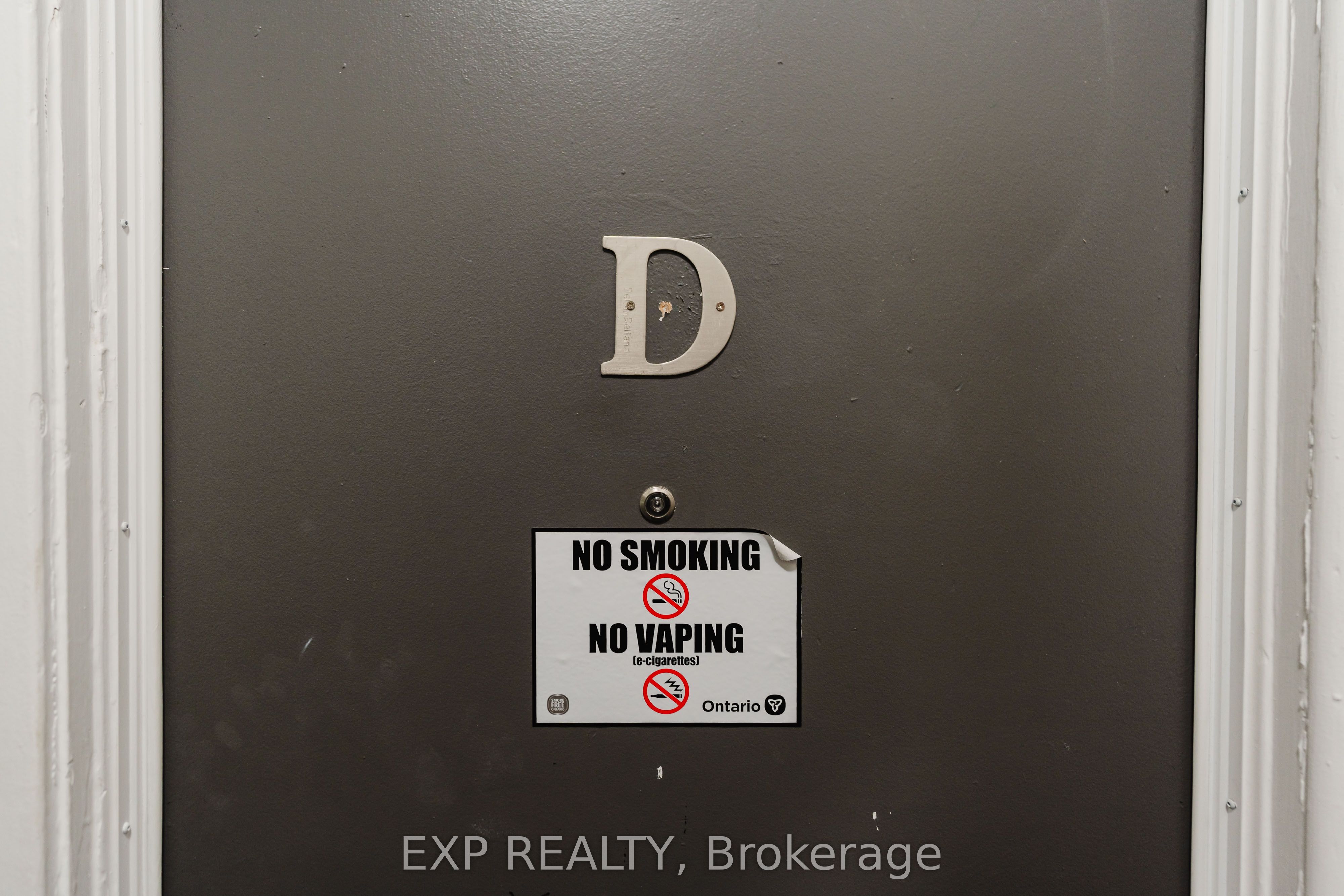 514 Lyon Street N Property Photo 36