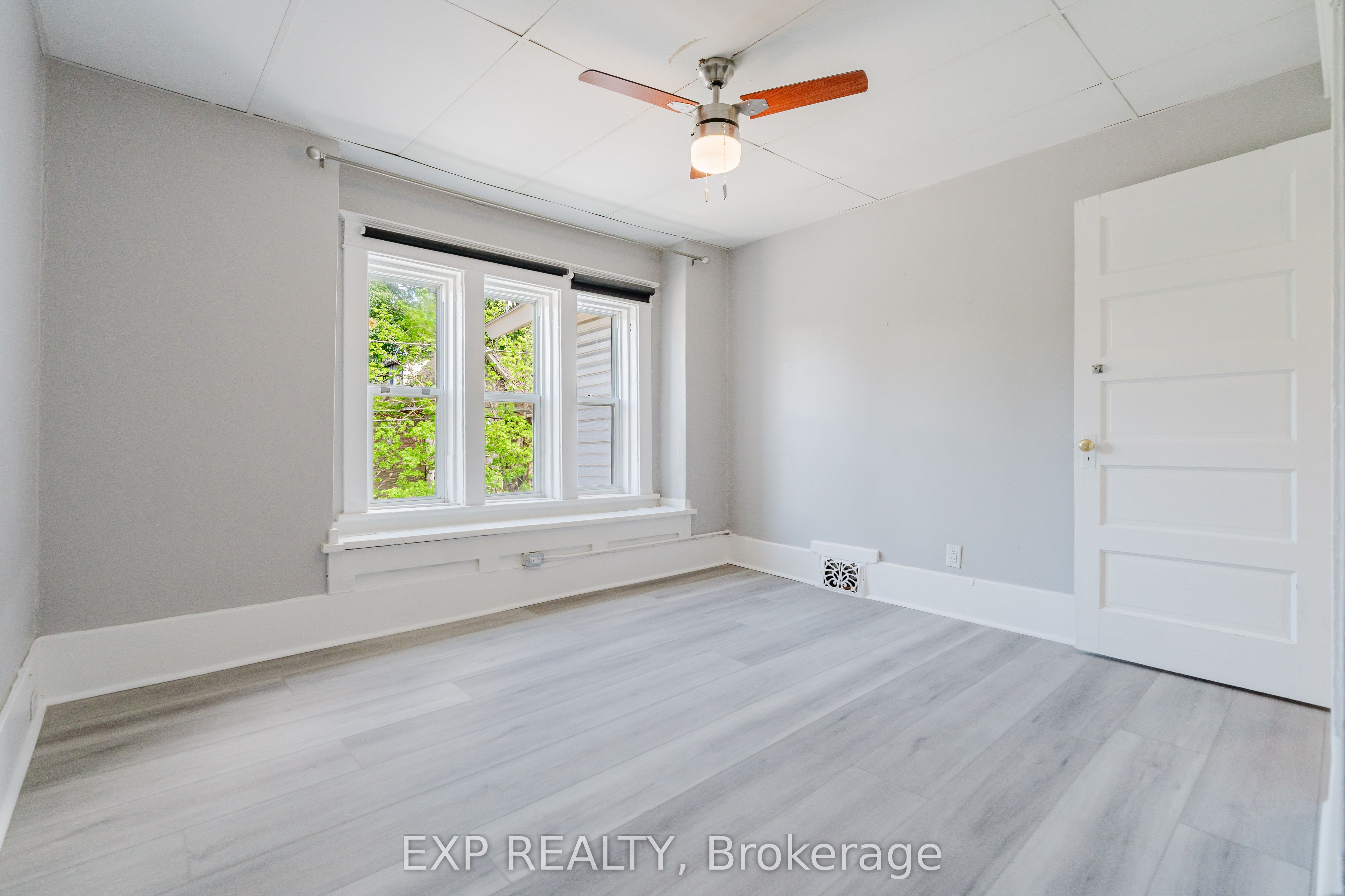 514 Lyon Street N Property Photo 44