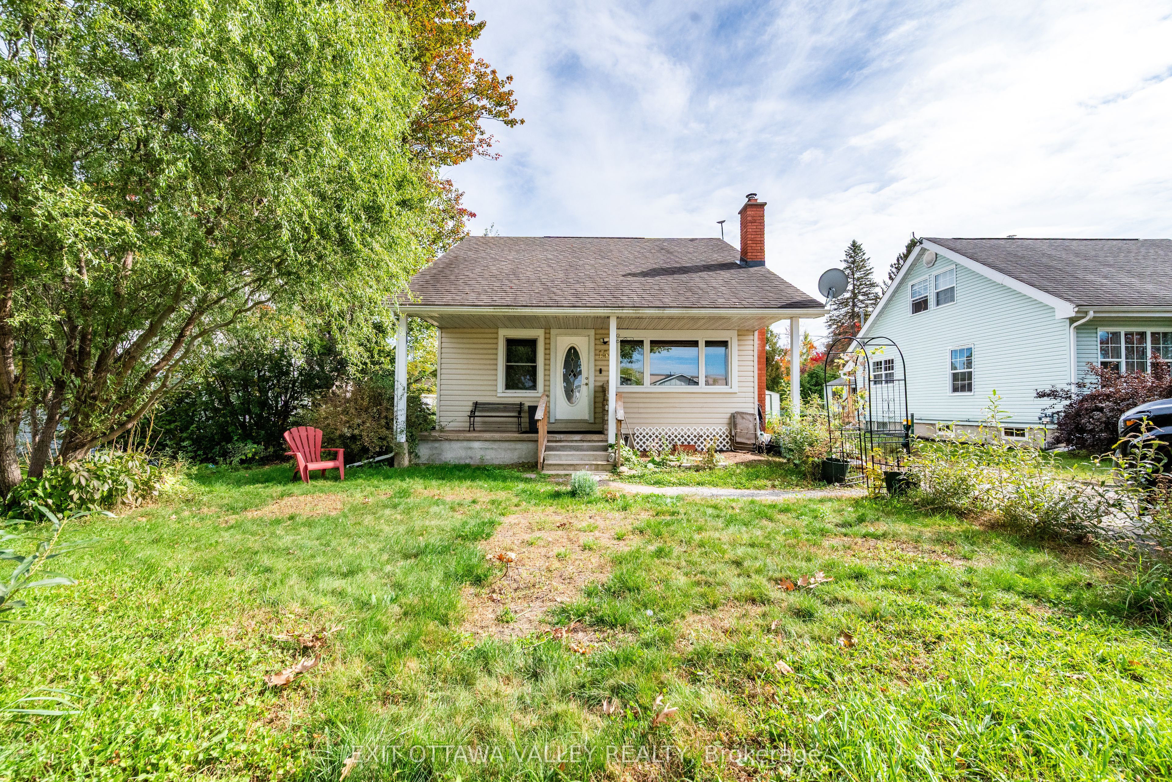 15 Troyes Street Property Photo 1