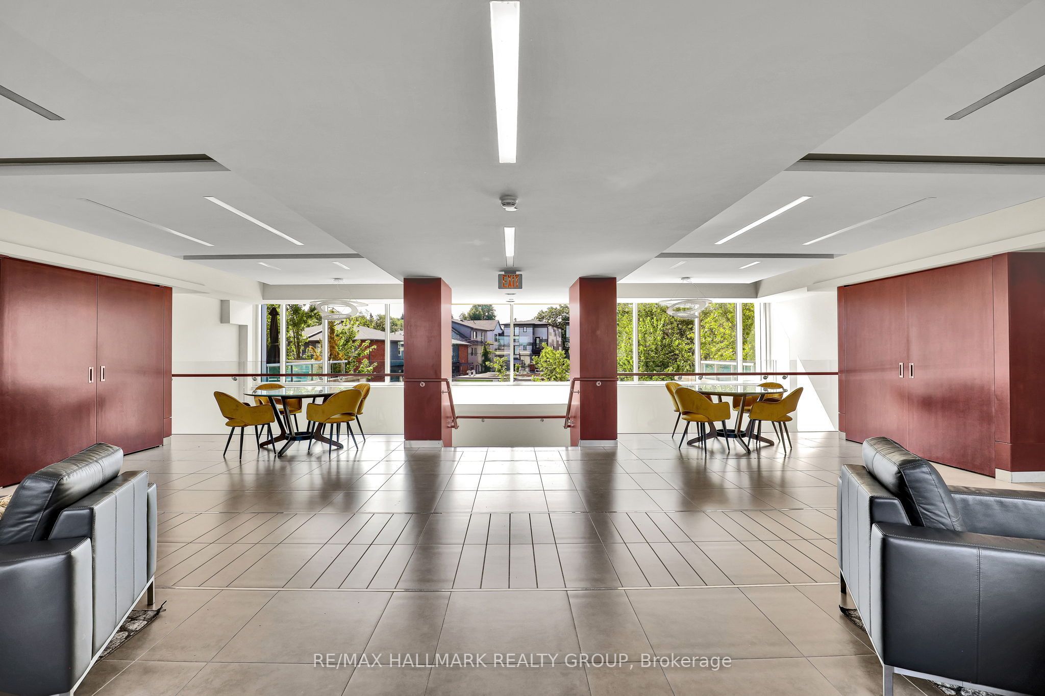 575 Byron Avenue 411 Property Photo 18
