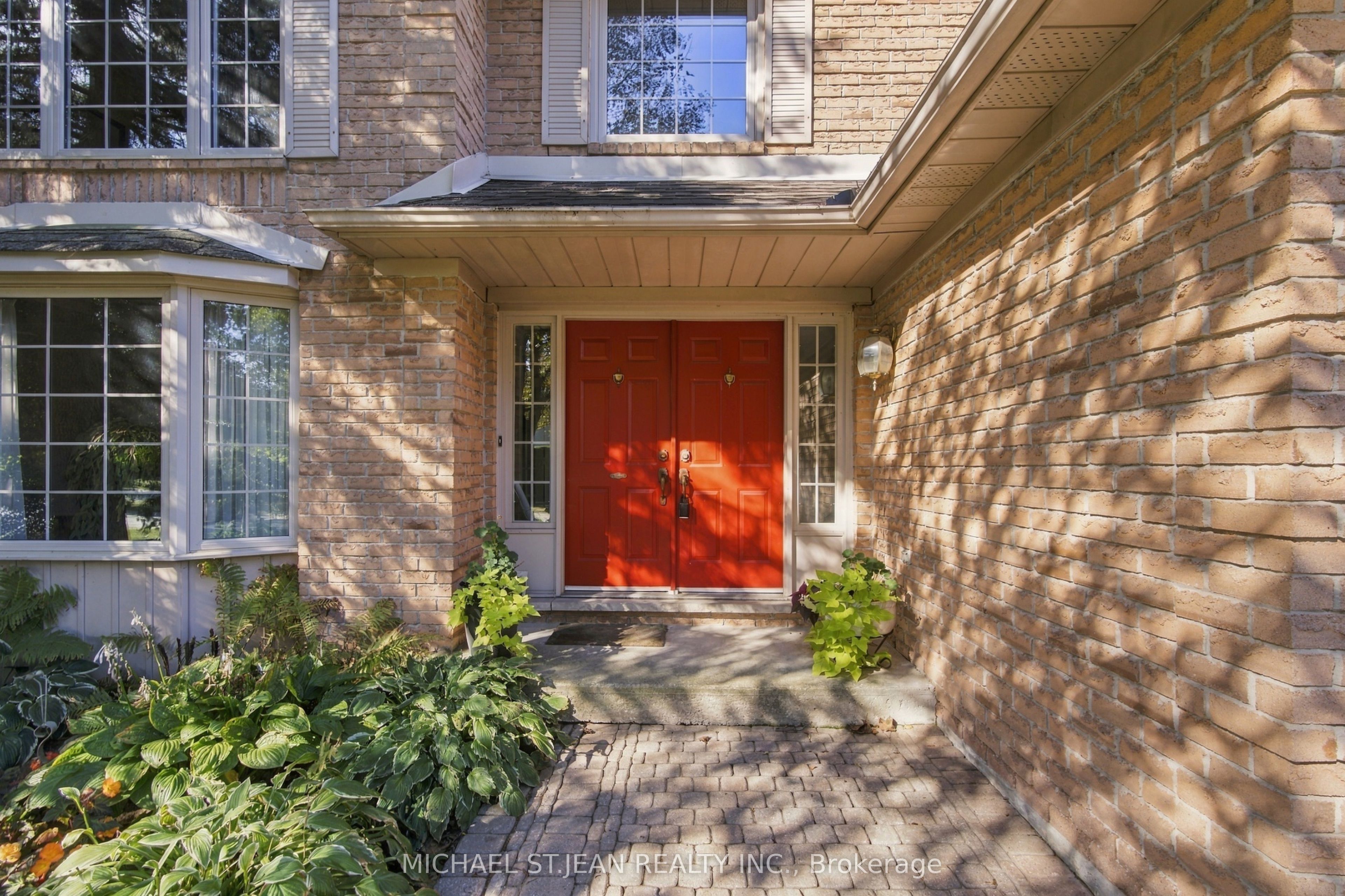152 Seymour Drive Property Photo 6