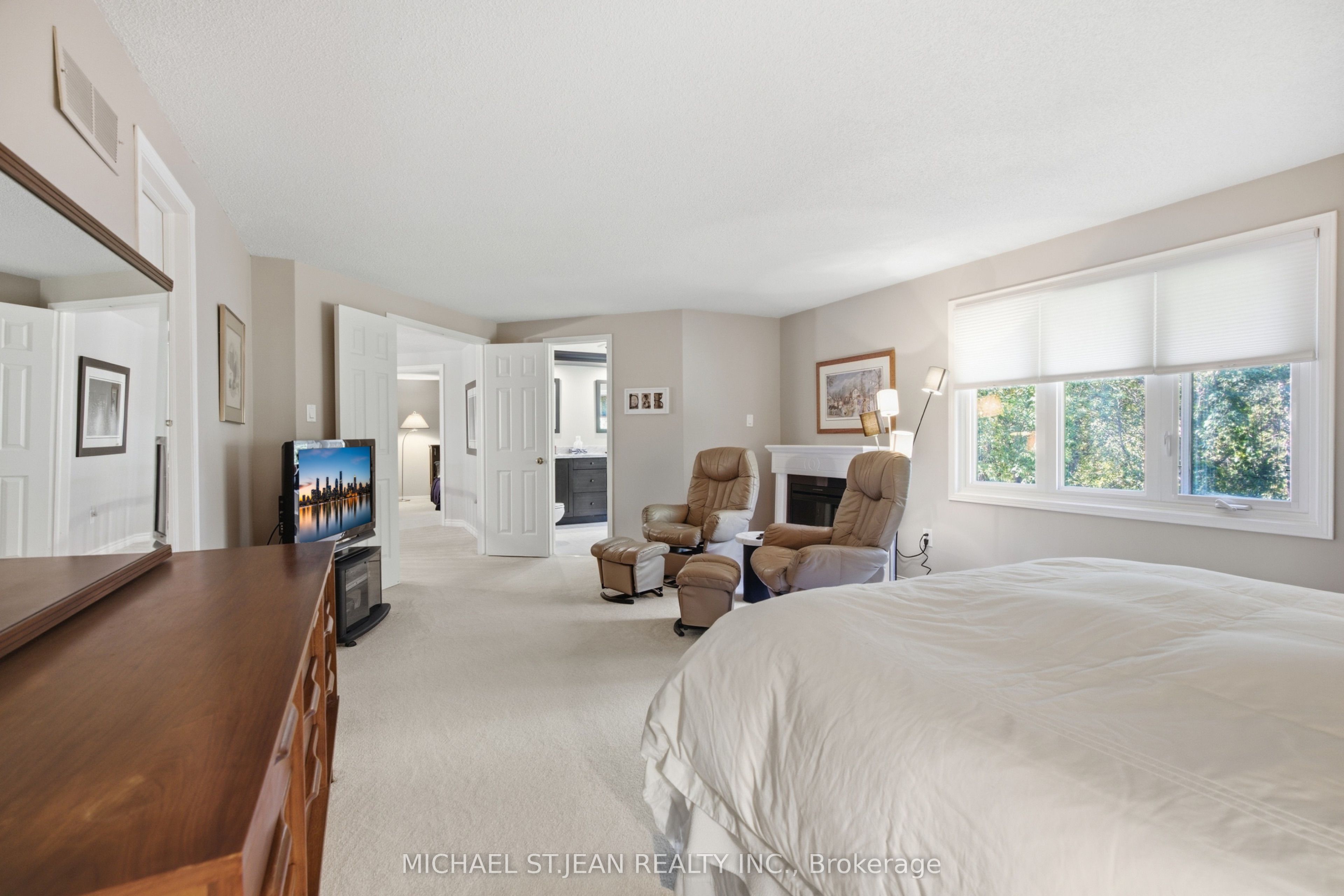 152 Seymour Drive Property Photo 37