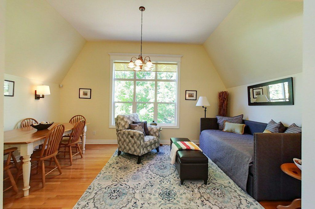 184 Snowbridge Way 201 Property Photo 12