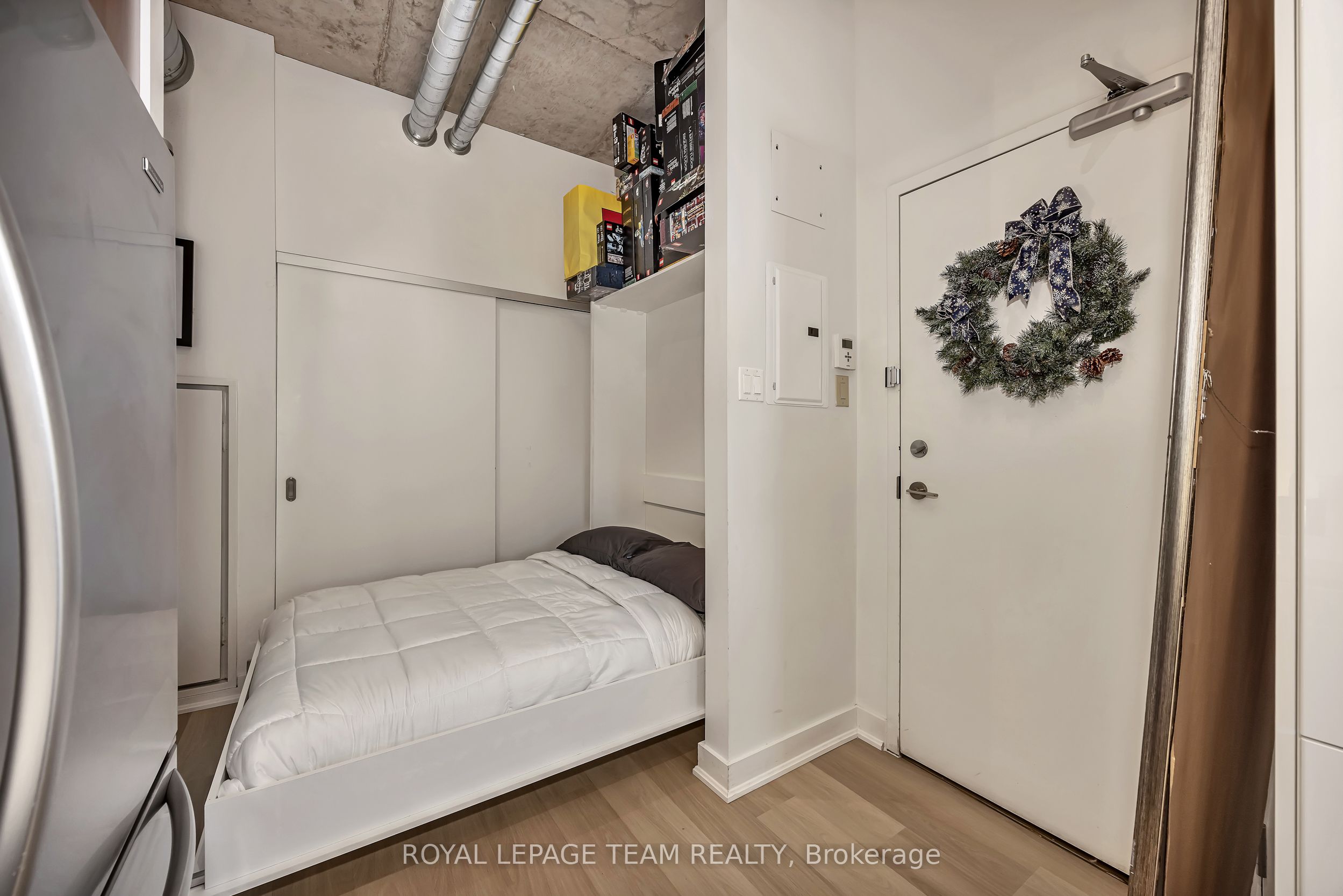 360 Mcleod Street 905 Property Photo 13