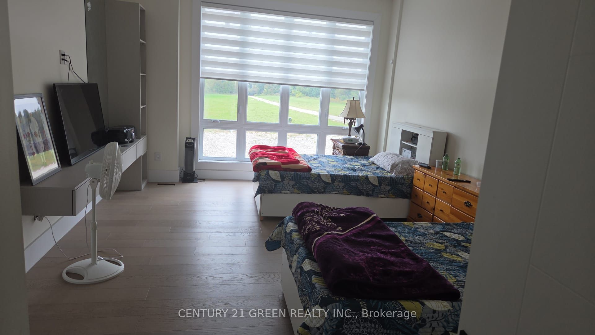 674525 Hurontario Street Property Photo 11