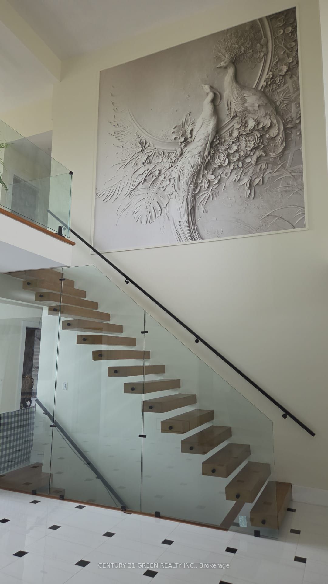 674525 Hurontario Street Property Photo 13