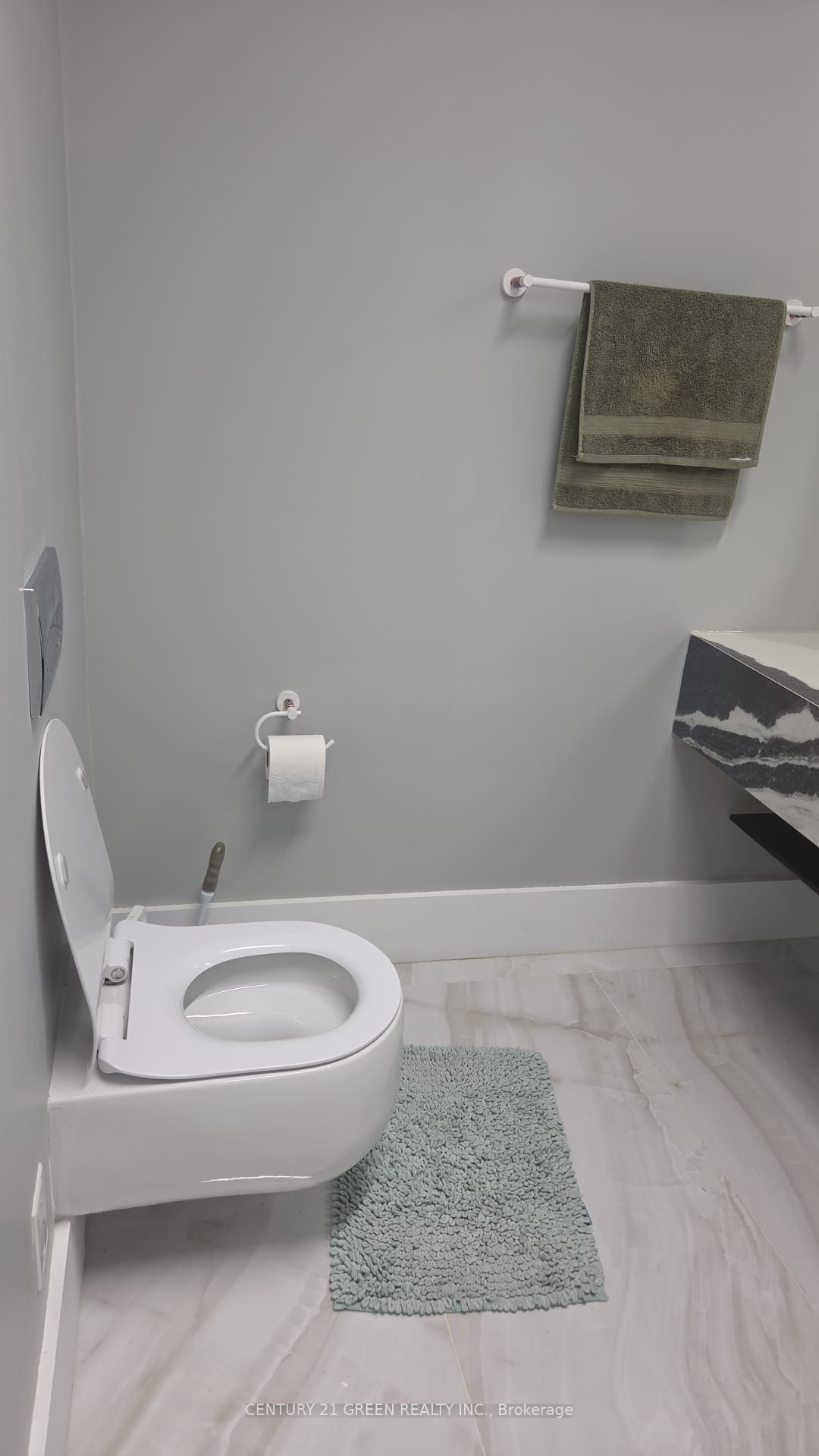 674525 Hurontario Street Property Photo 19