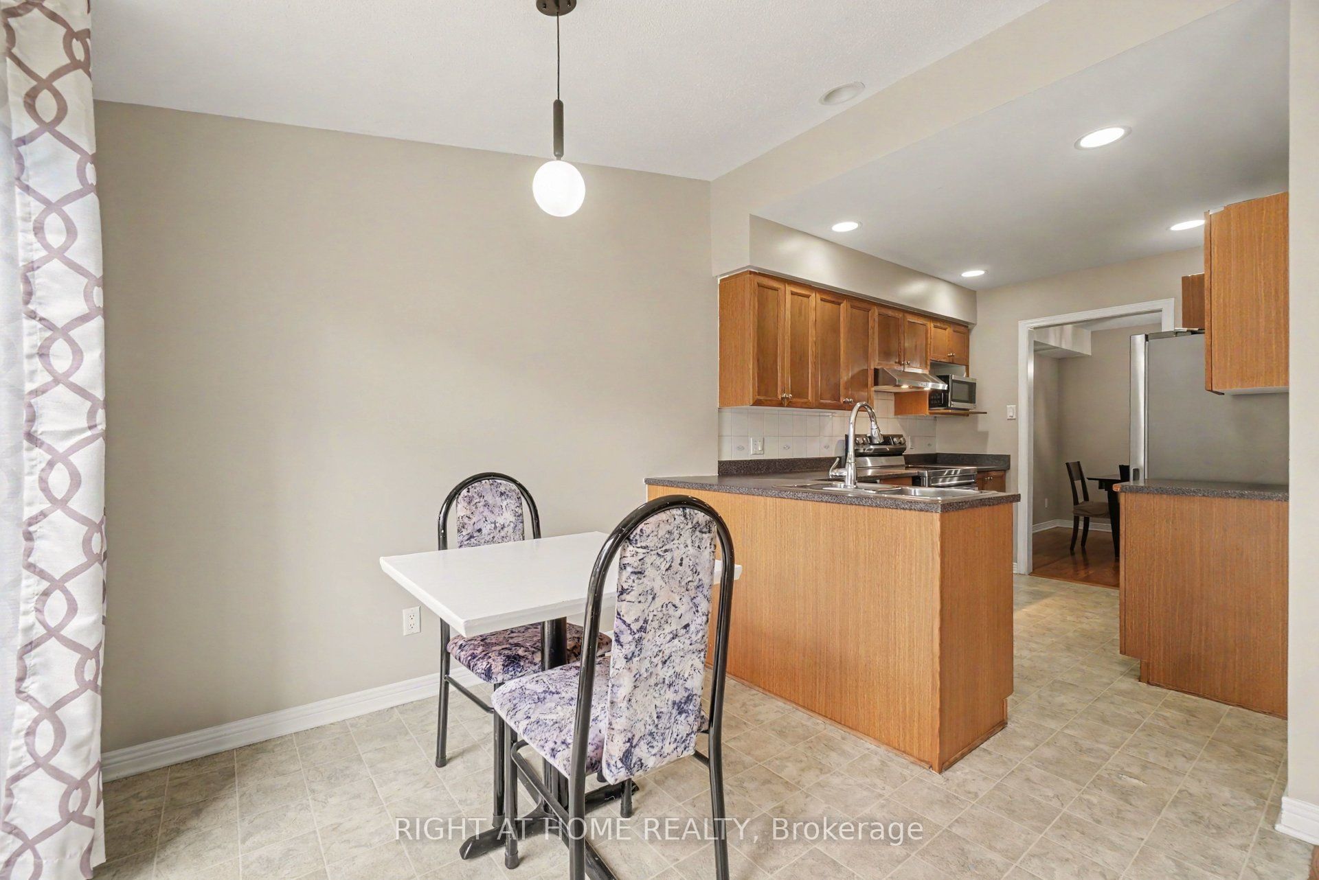 623 Wild Shore Crescent Property Photo 15