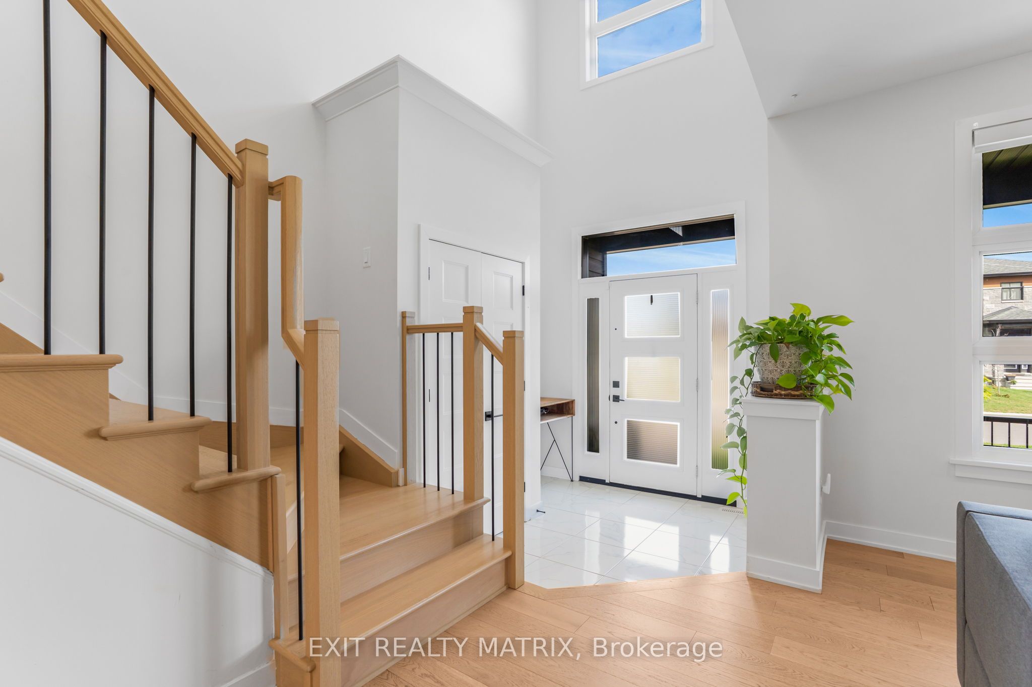 1144 Avignon Street Property Photo 2