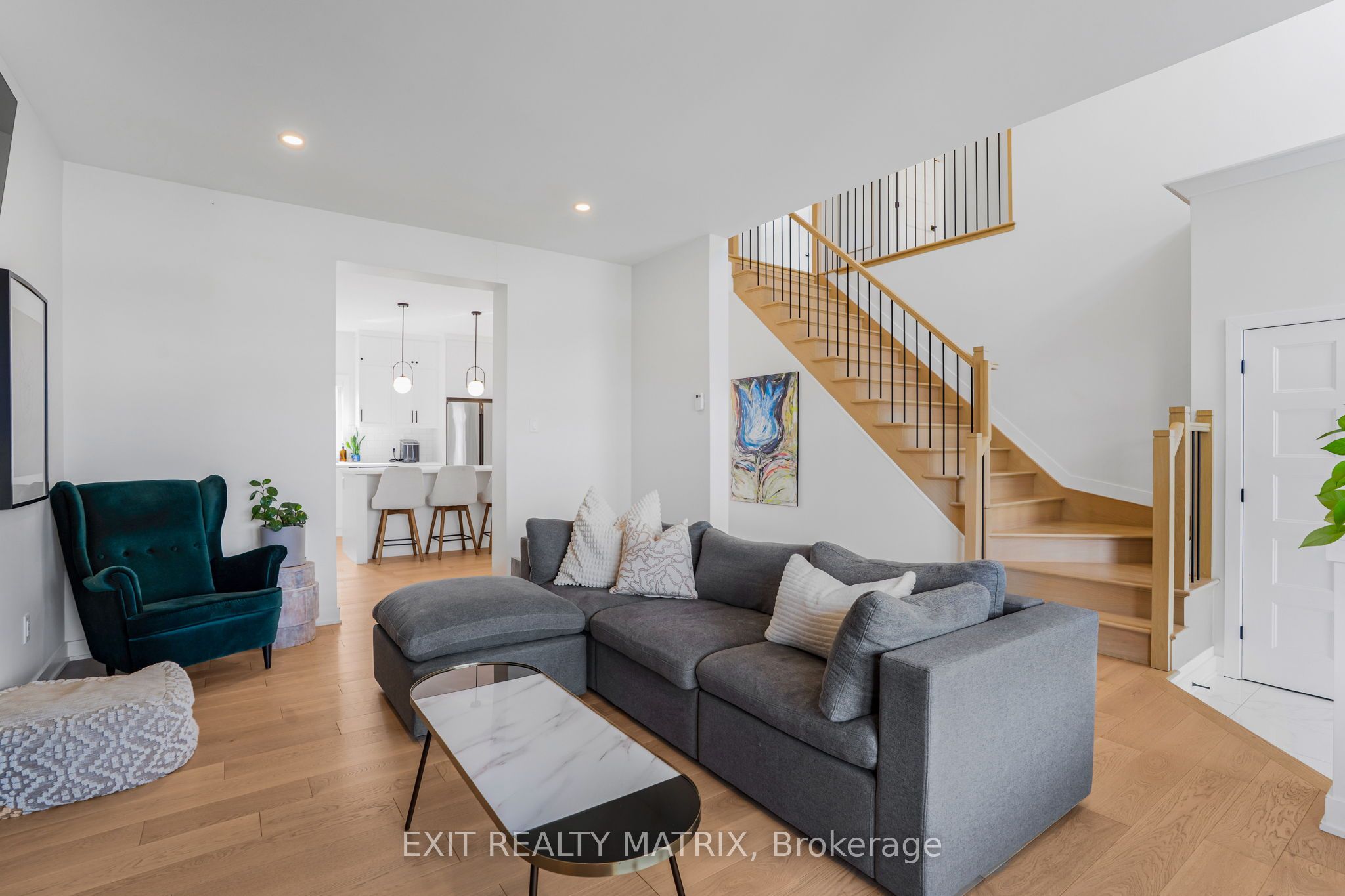 1144 Avignon Street Property Photo 3