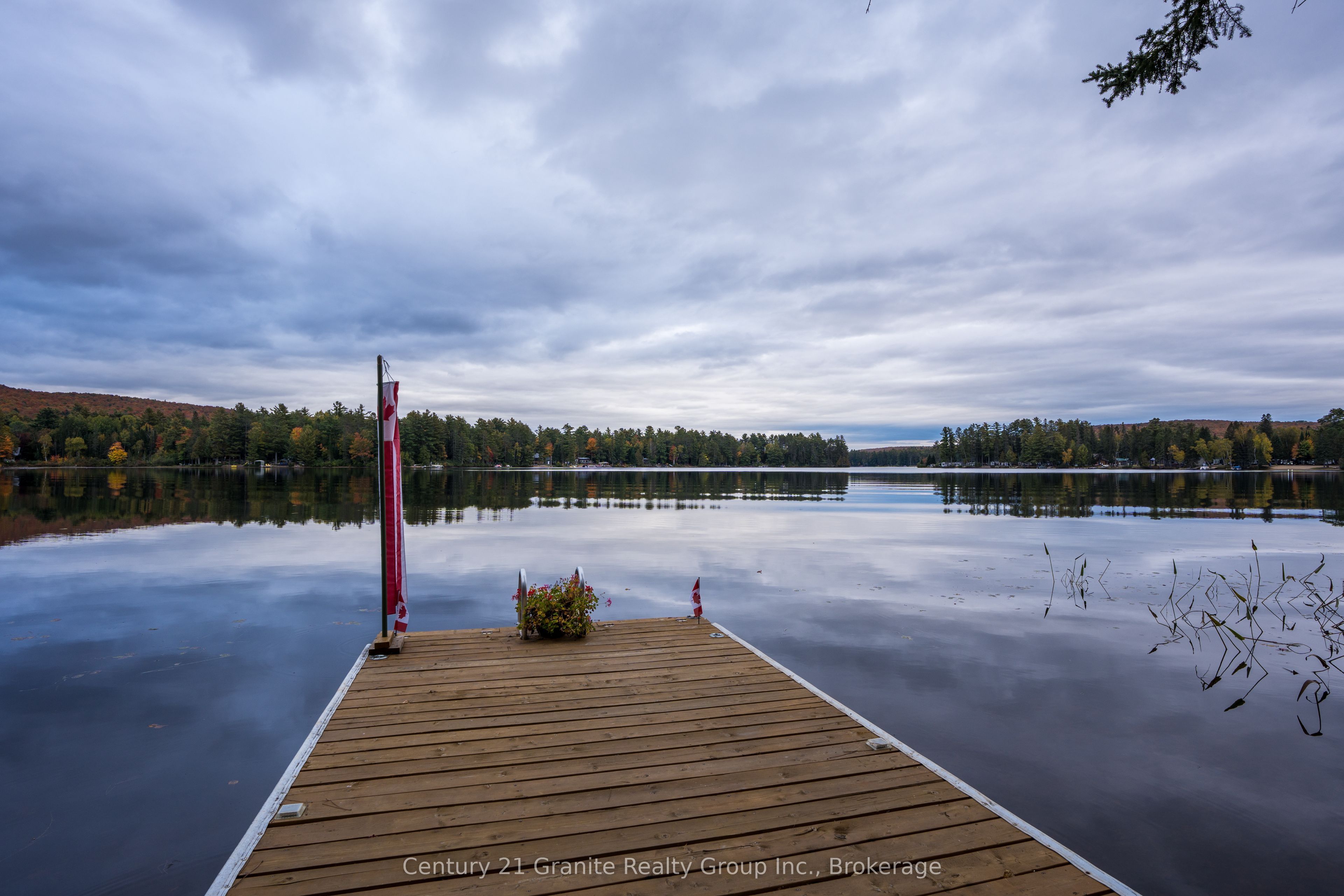 4175 Elephant Lake Road Property Photo 5