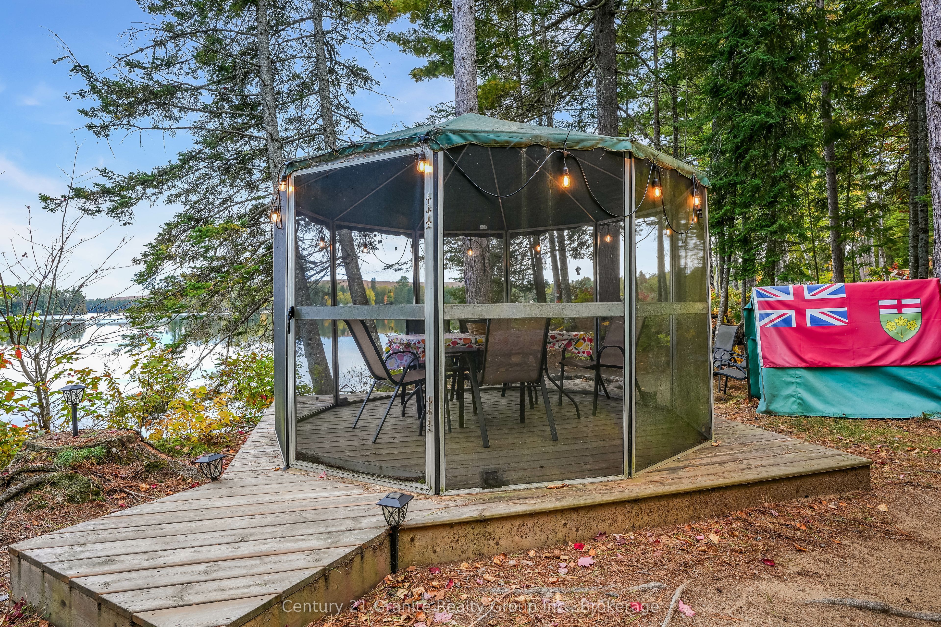 4175 Elephant Lake Road Property Photo 8