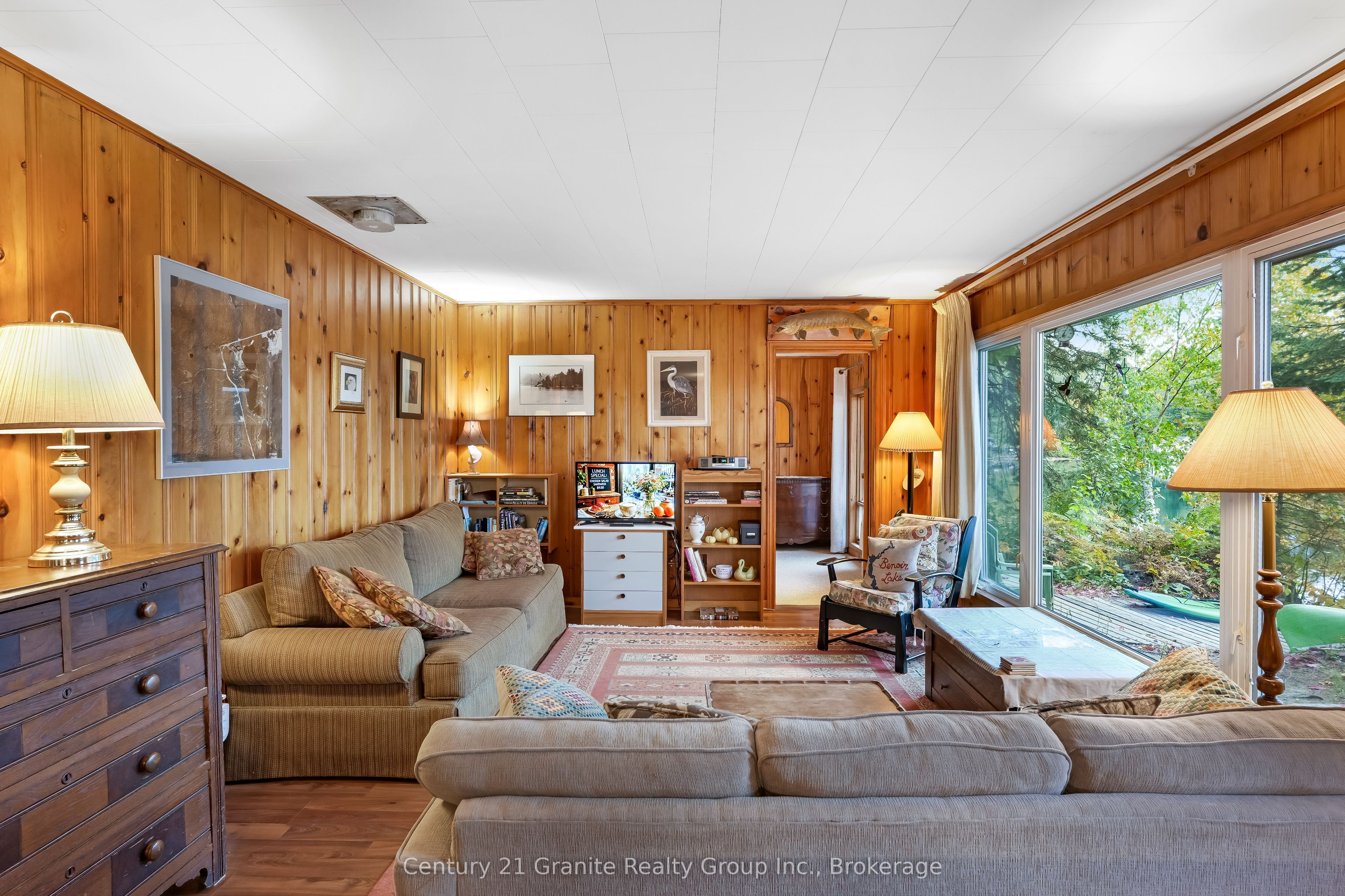 4175 Elephant Lake Road Property Photo 14