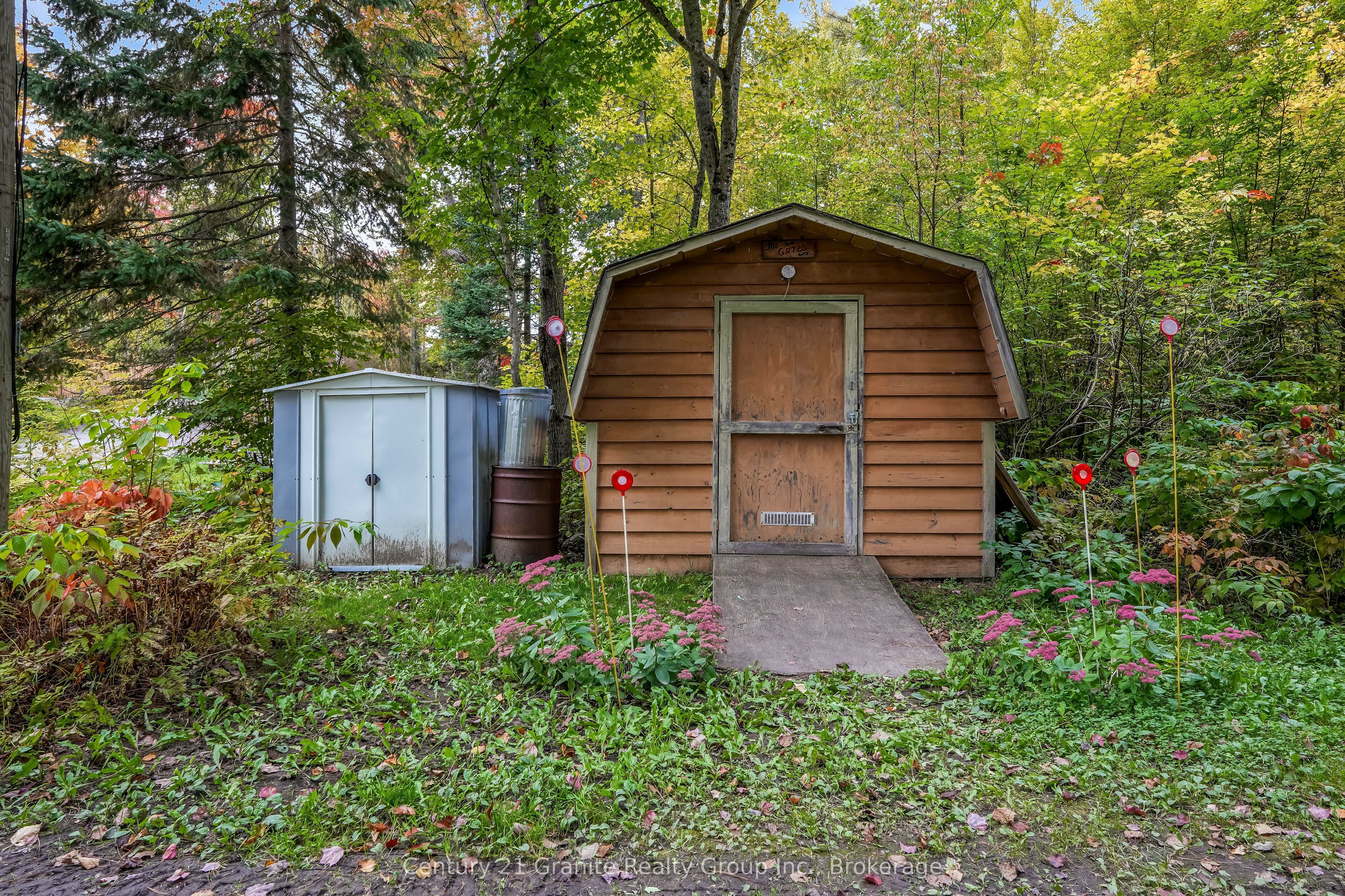 4175 Elephant Lake Road Property Photo 31