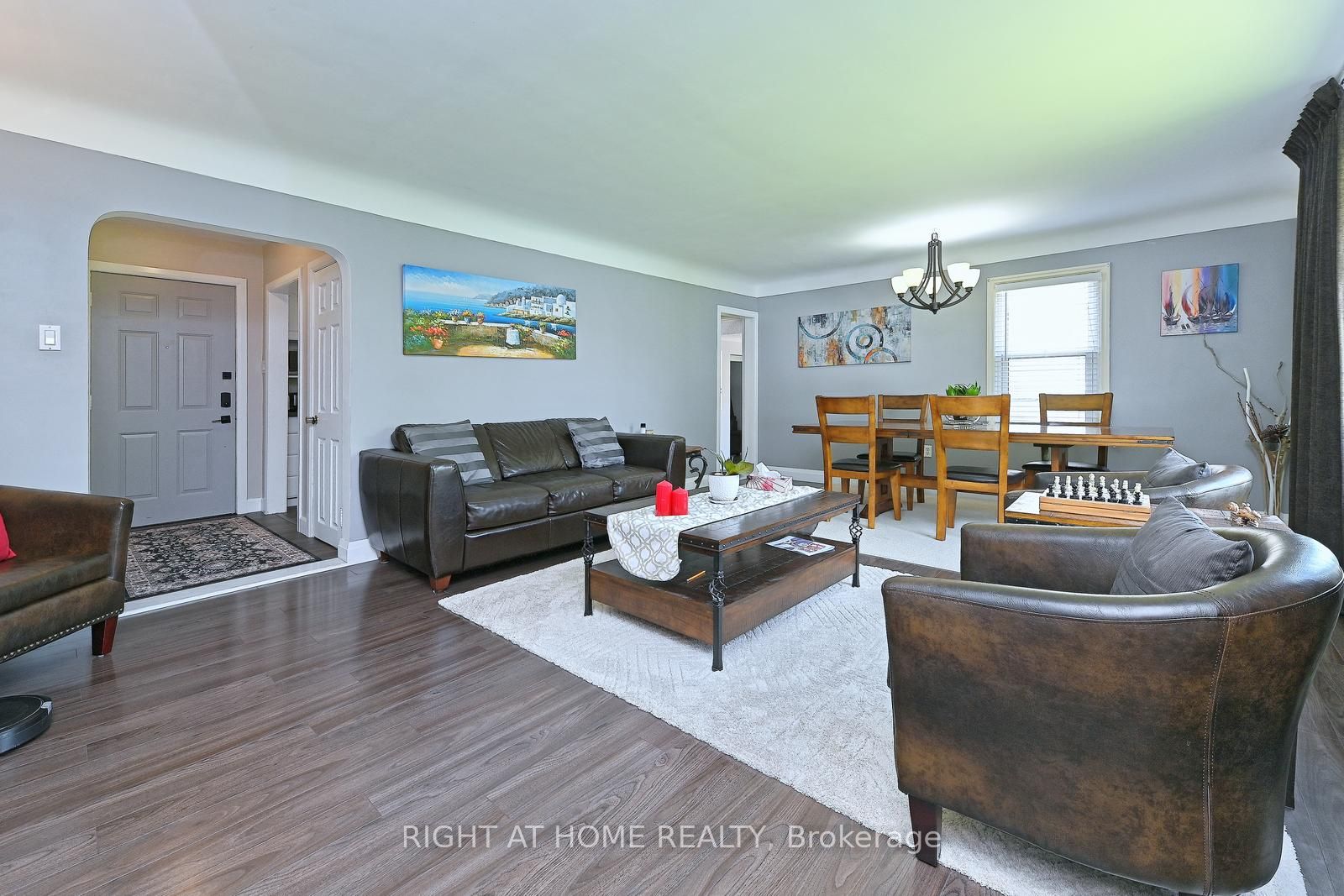 446 Geneva Street Property Photo 15