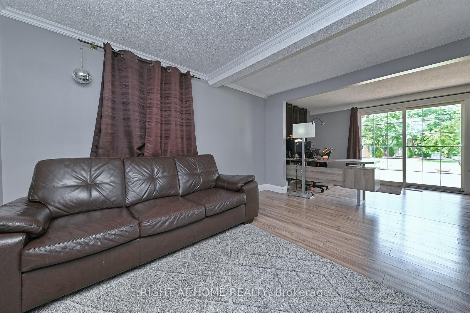 446 Geneva Street Property Photo 26