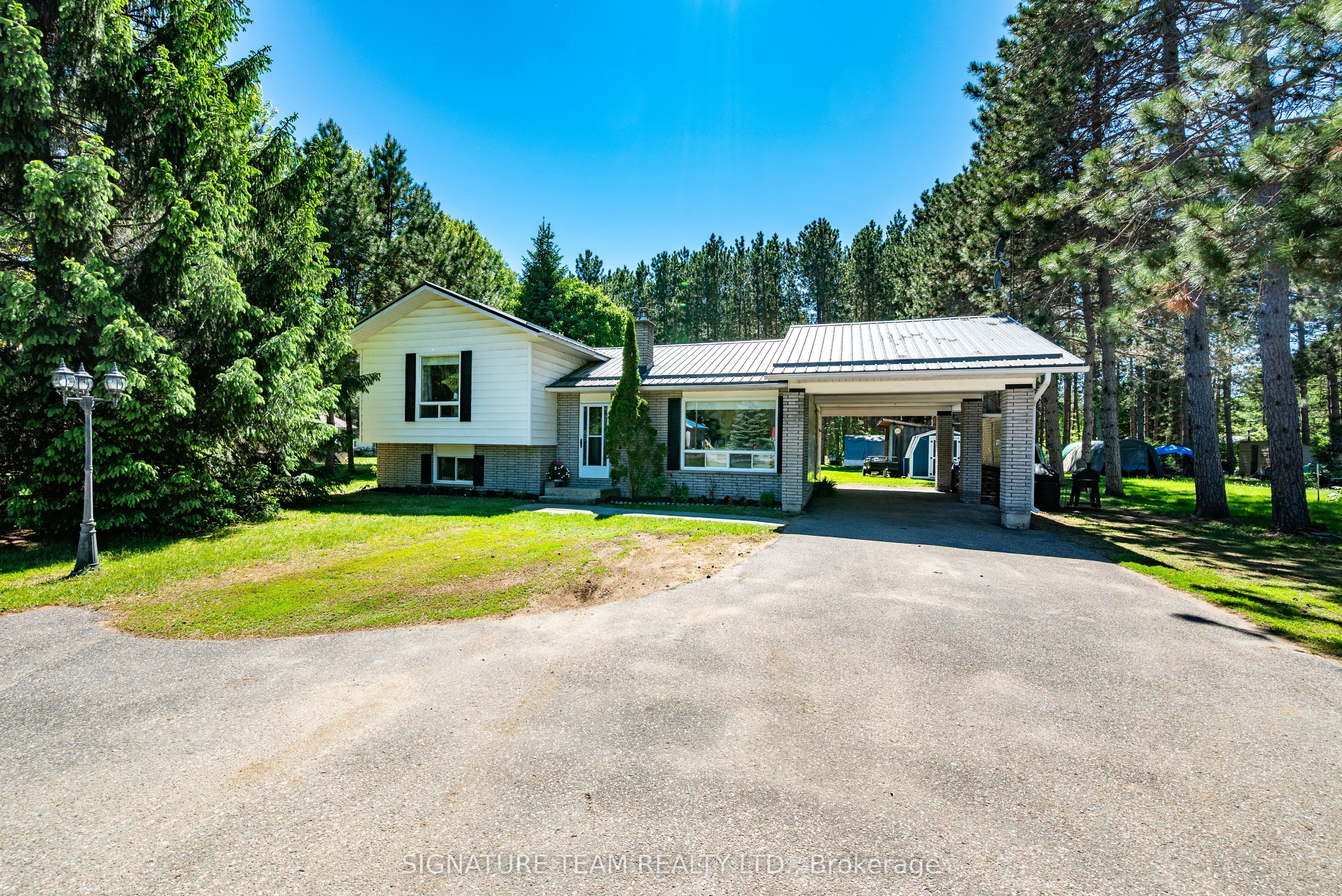 2381 Simpson Pit Road Property Photo 1