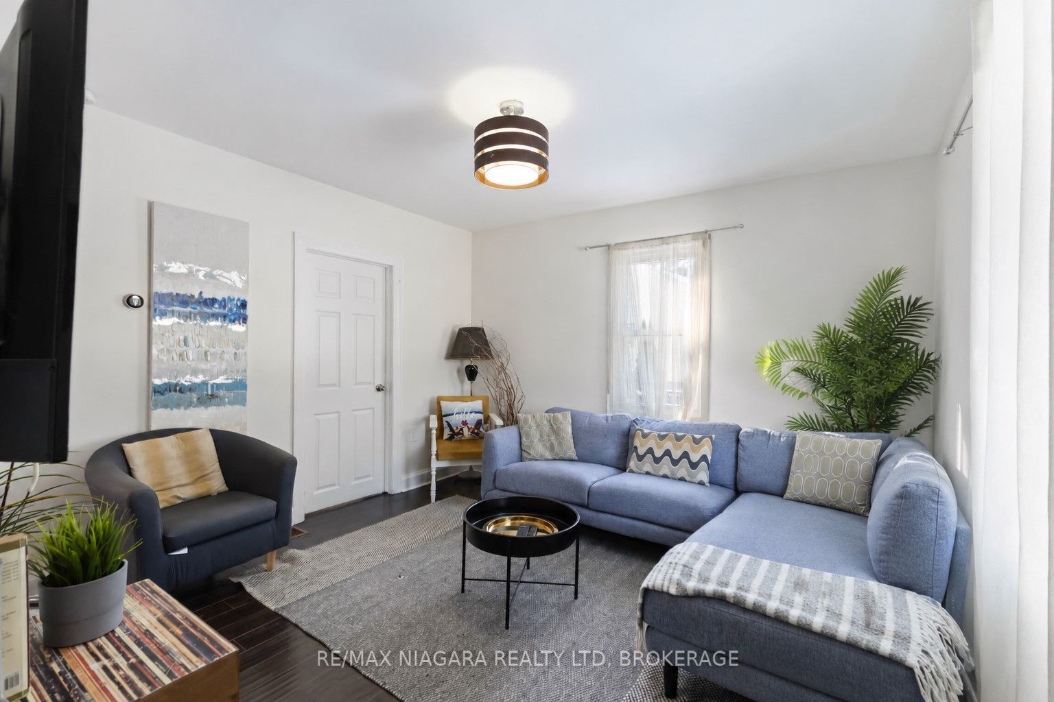 1459 Niagara Stone Road Property Photo 1