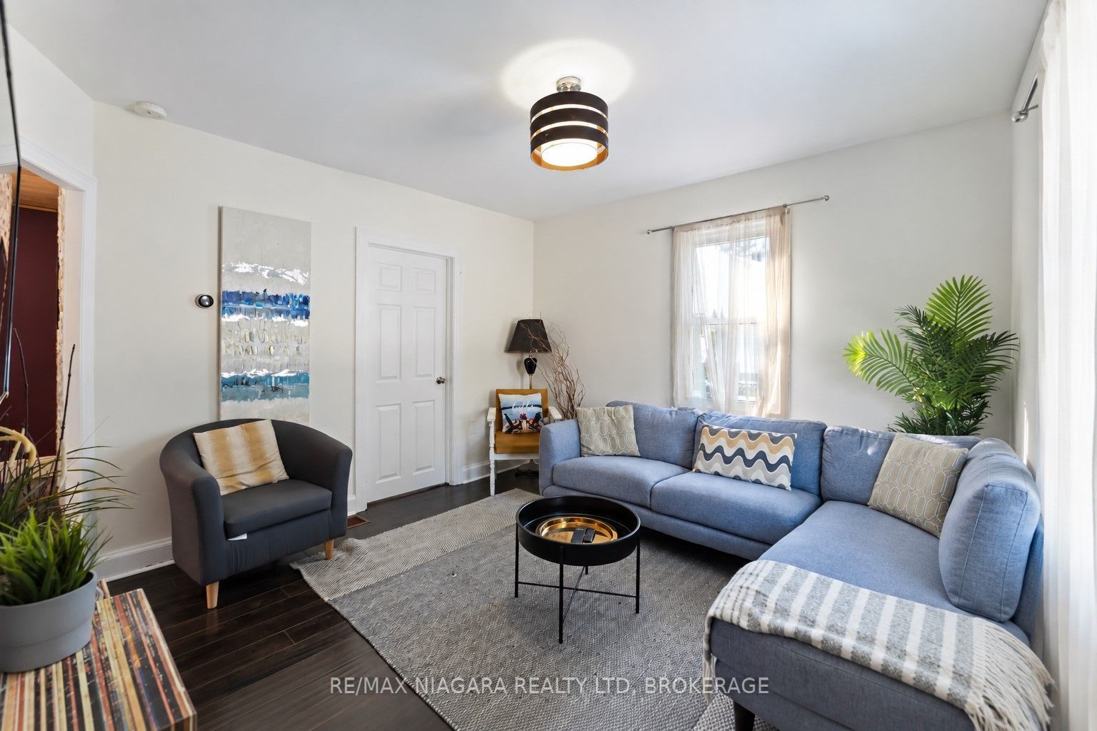 1459 Niagara Stone Road Property Photo 2