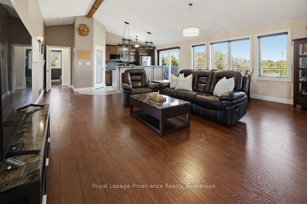 2491 Harmony Road Property Photo 8