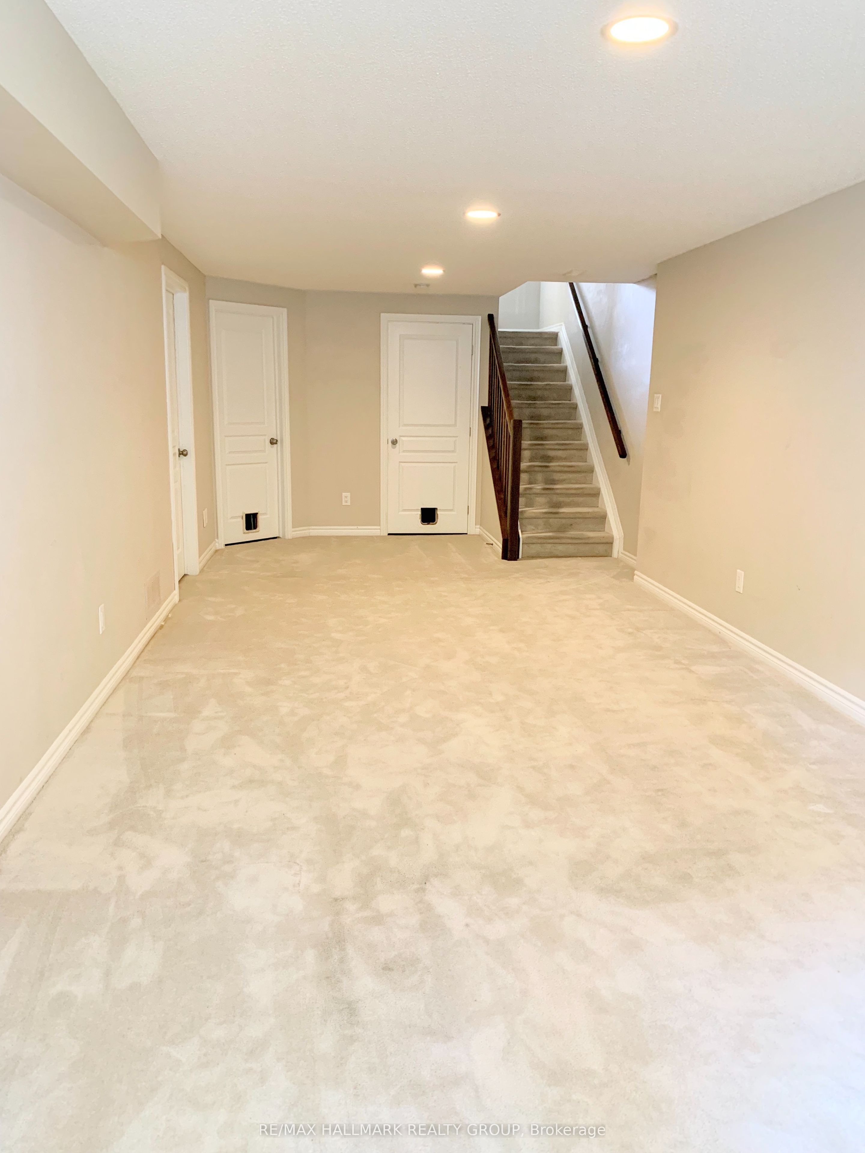 469 Foxhall Way Property Photo 33