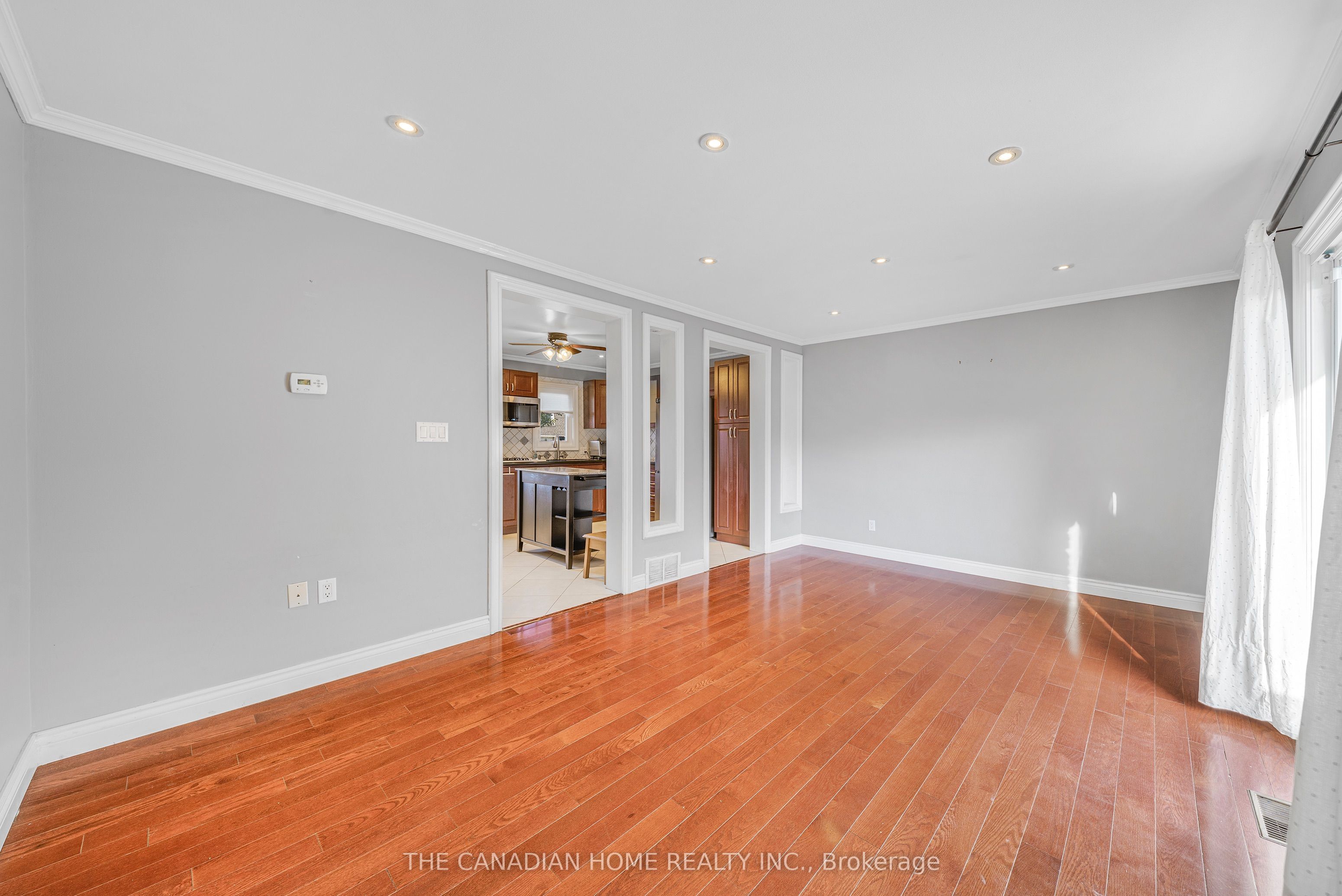 131 Rockwood Avenue 60 Property Photo 10