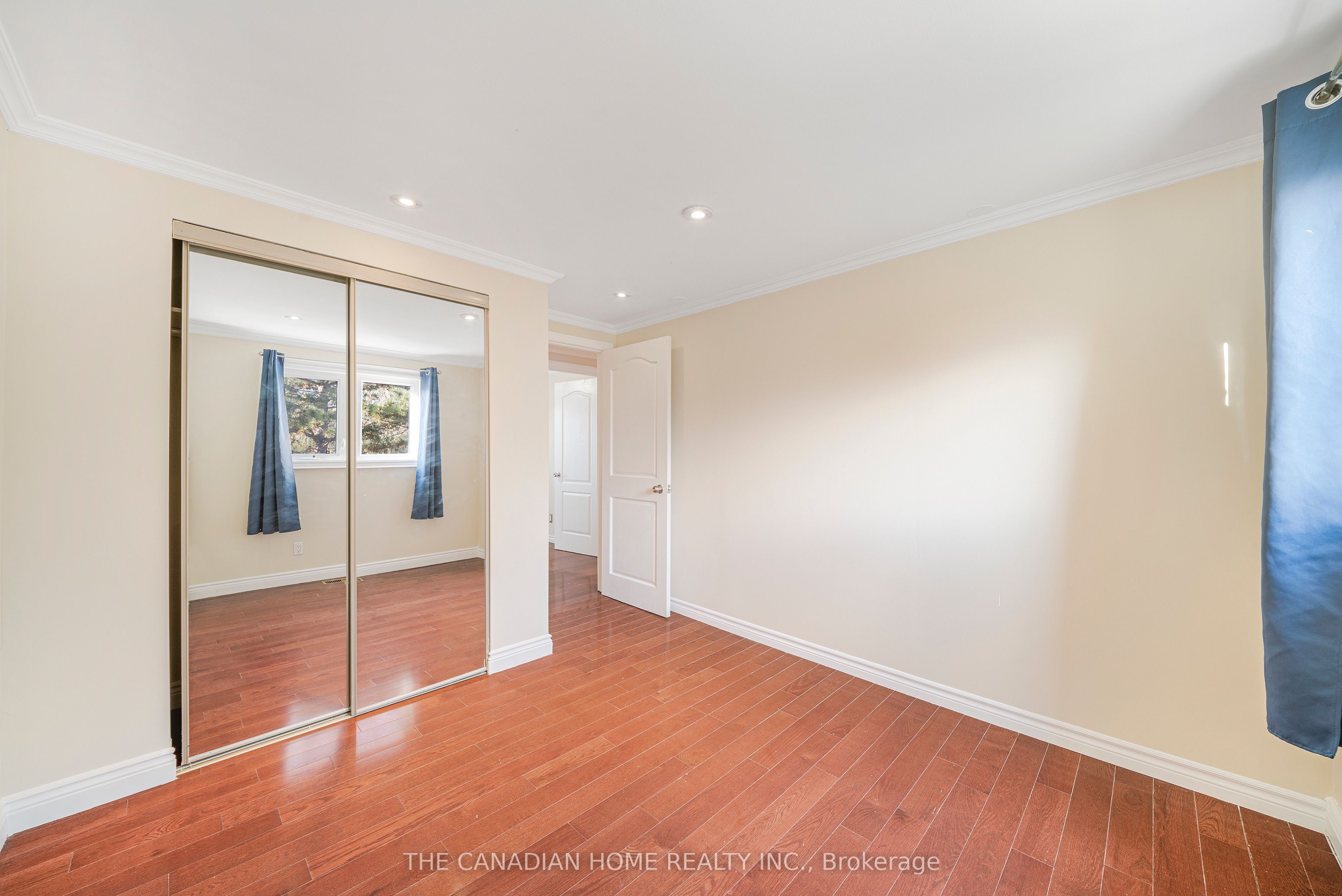 131 Rockwood Avenue 60 Property Photo 13
