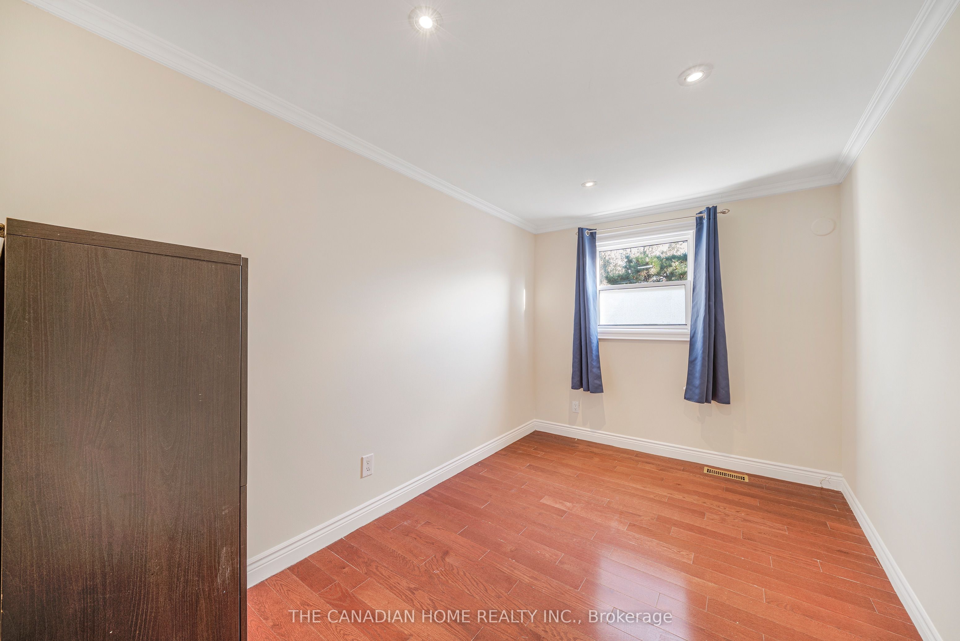 131 Rockwood Avenue 60 Property Photo 14